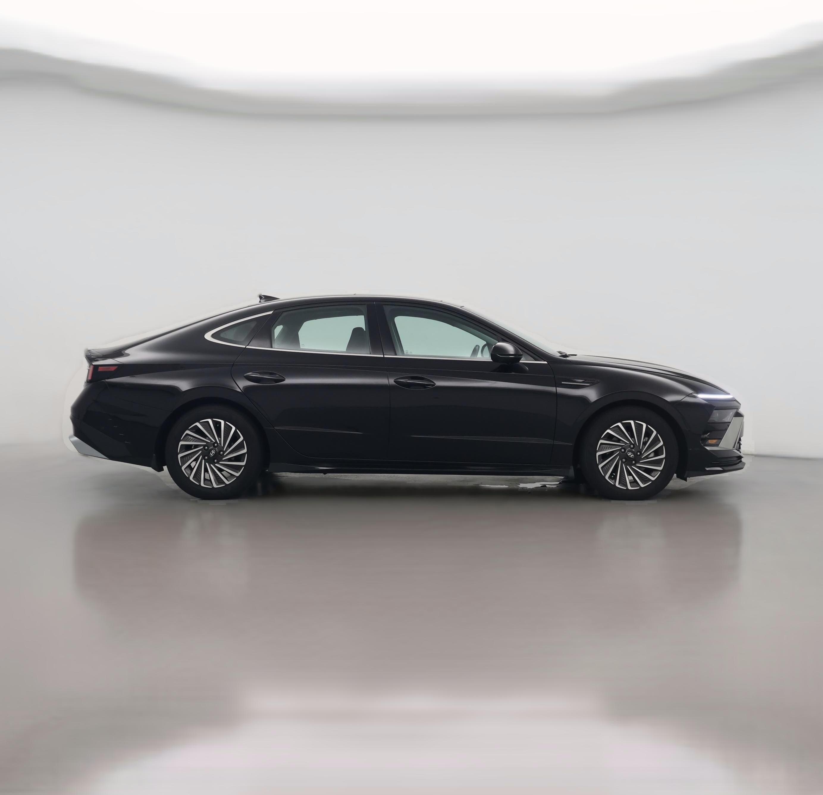 Thumbnail: 2024 Hyundai Sonata - 1