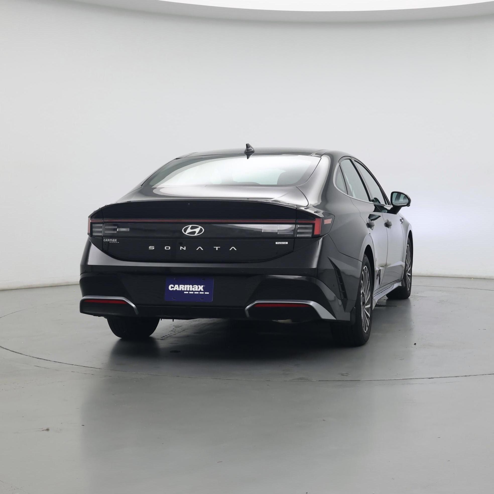 Thumbnail: 2024 Hyundai Sonata - 3