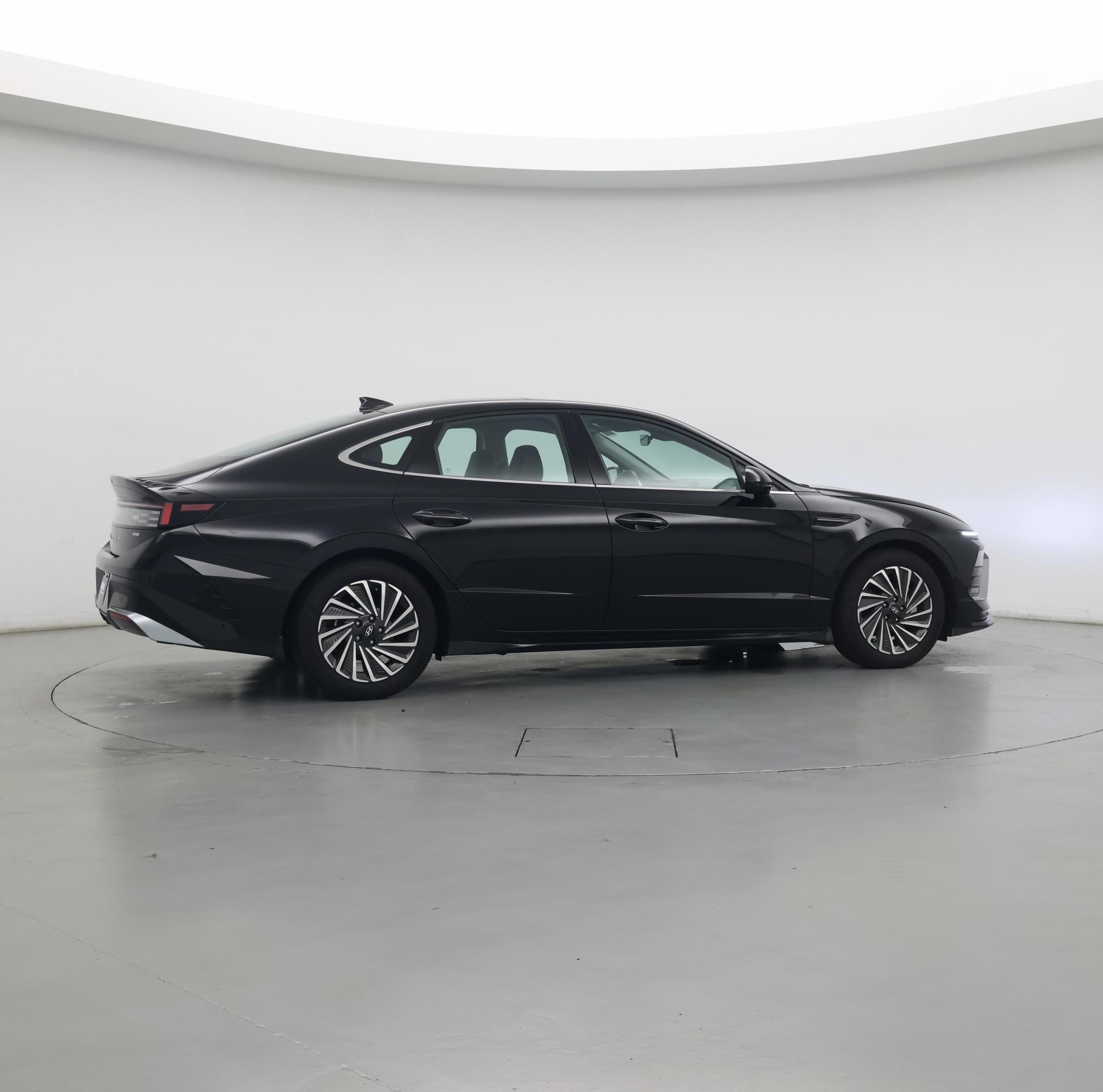 Thumbnail: 2024 Hyundai Sonata - 6