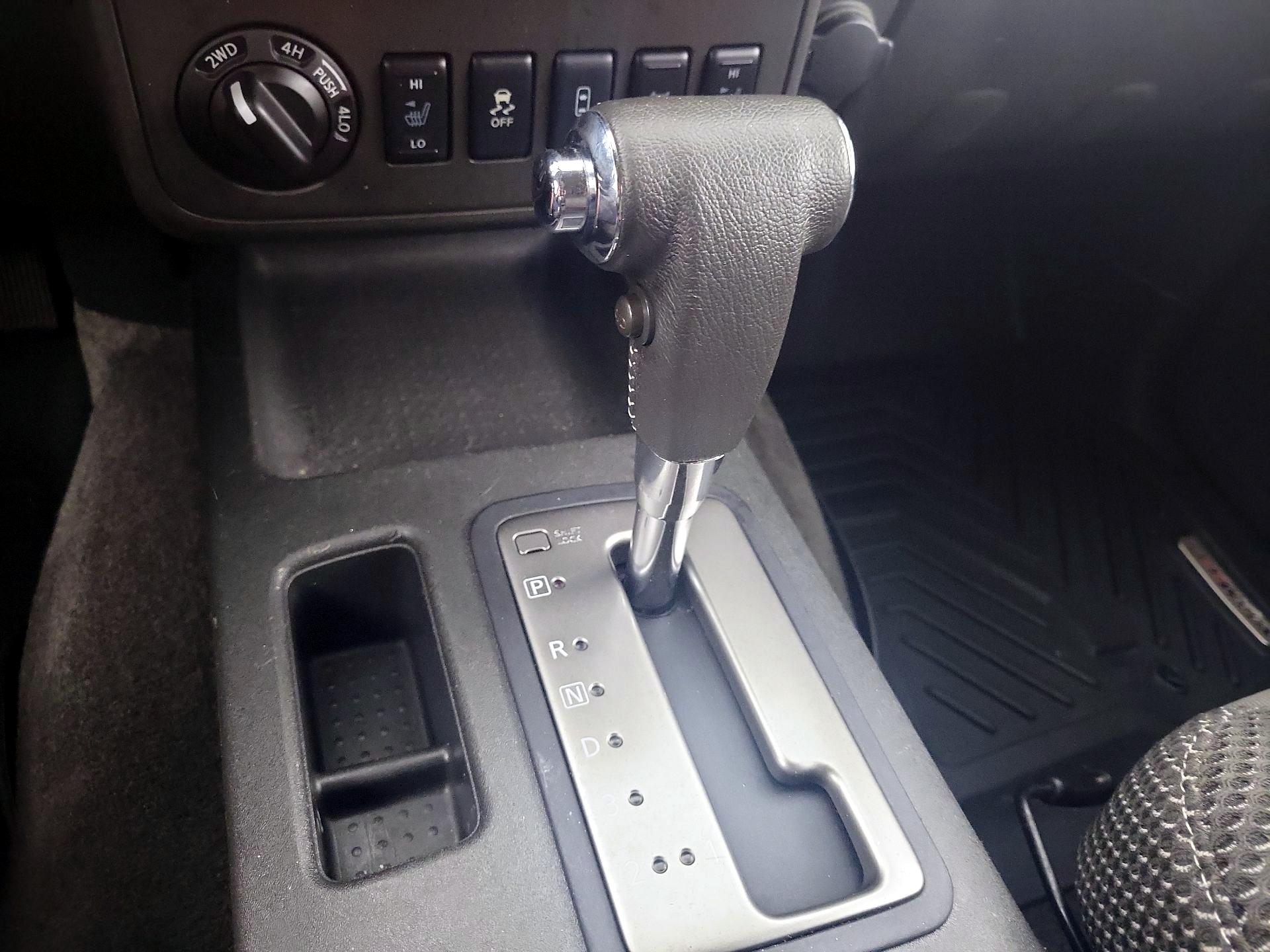 Thumbnail: 2016 Nissan Frontier - 17