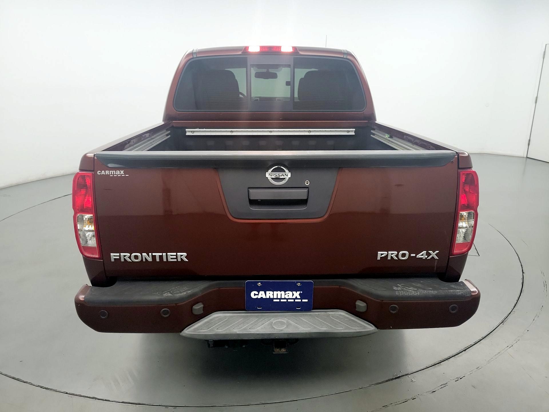 Thumbnail: 2016 Nissan Frontier - 19