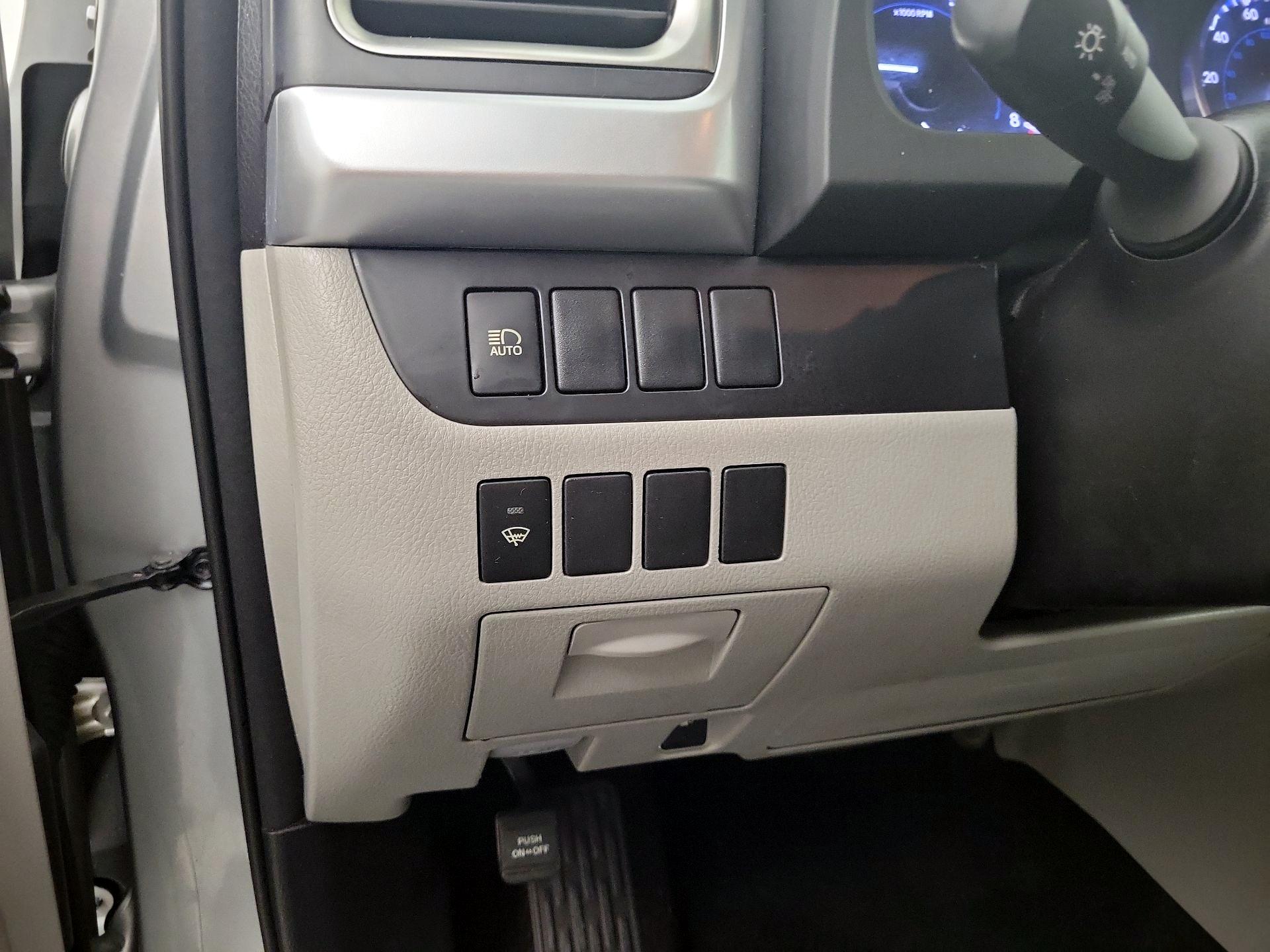 Thumbnail: 2017 Toyota Highlander - 13