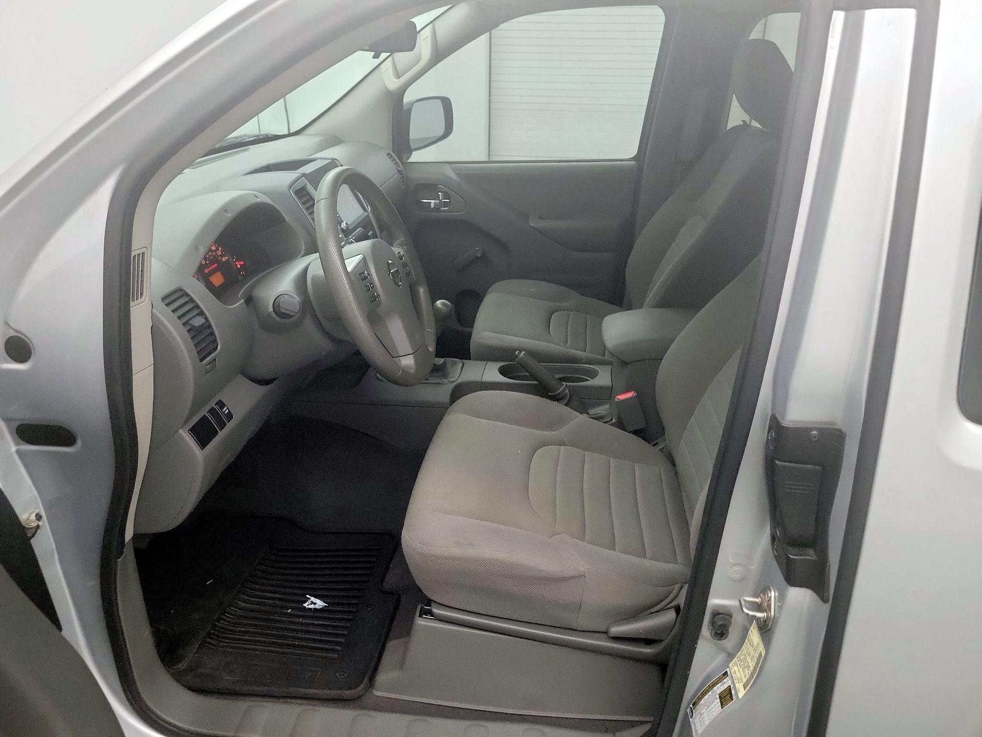 Thumbnail: 2019 Nissan Frontier - 11
