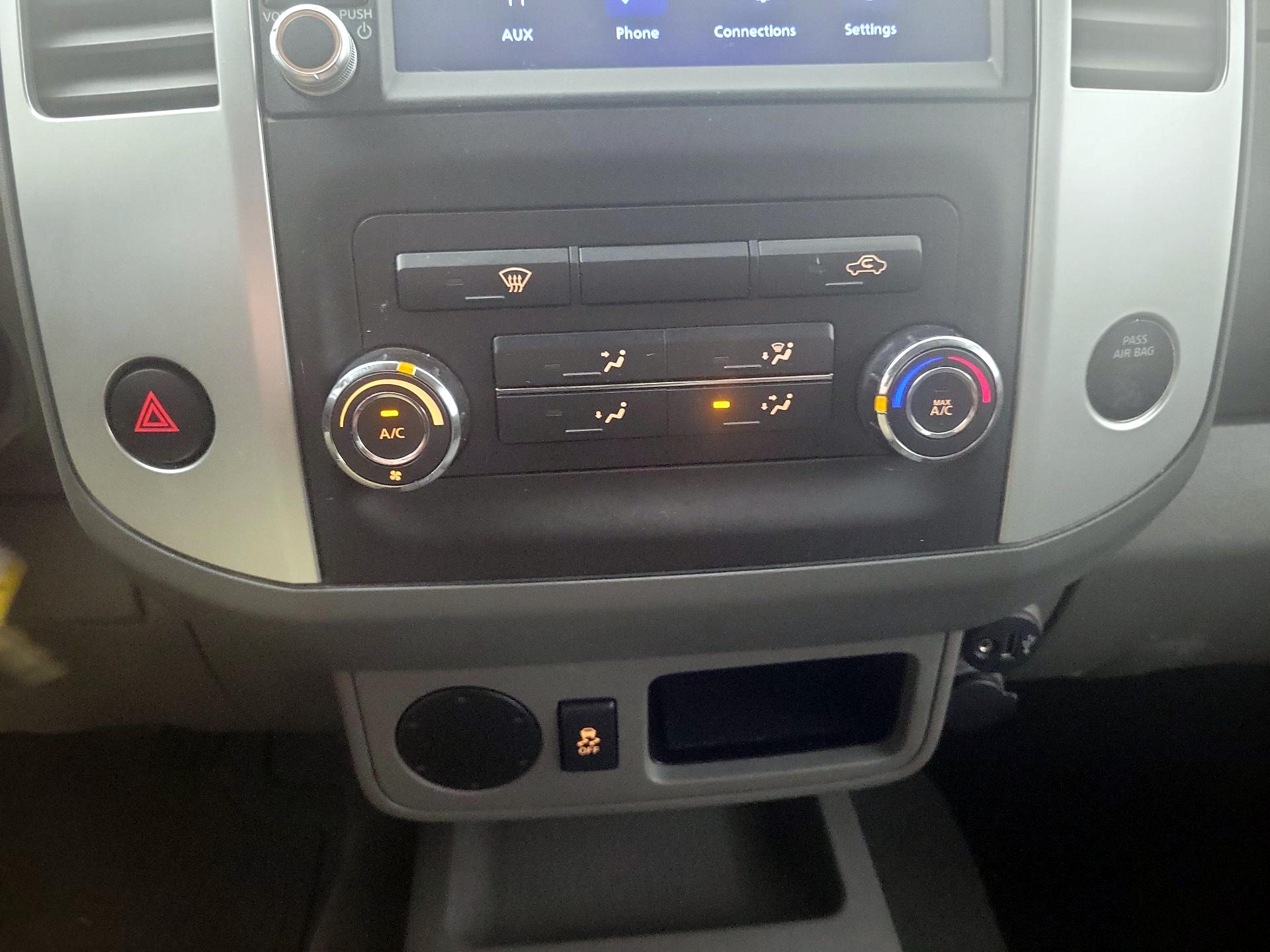 Thumbnail: 2019 Nissan Frontier - 16