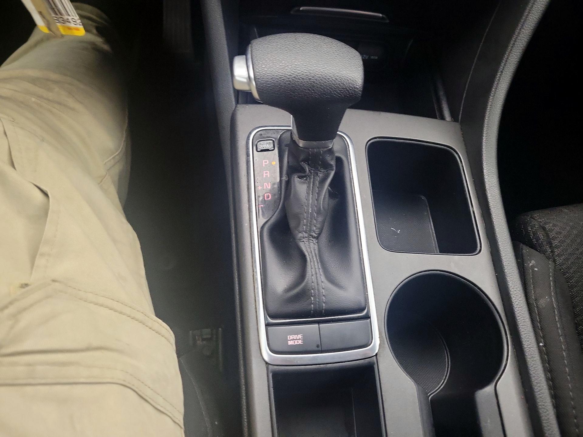 Thumbnail: 2016 Kia Optima - 17