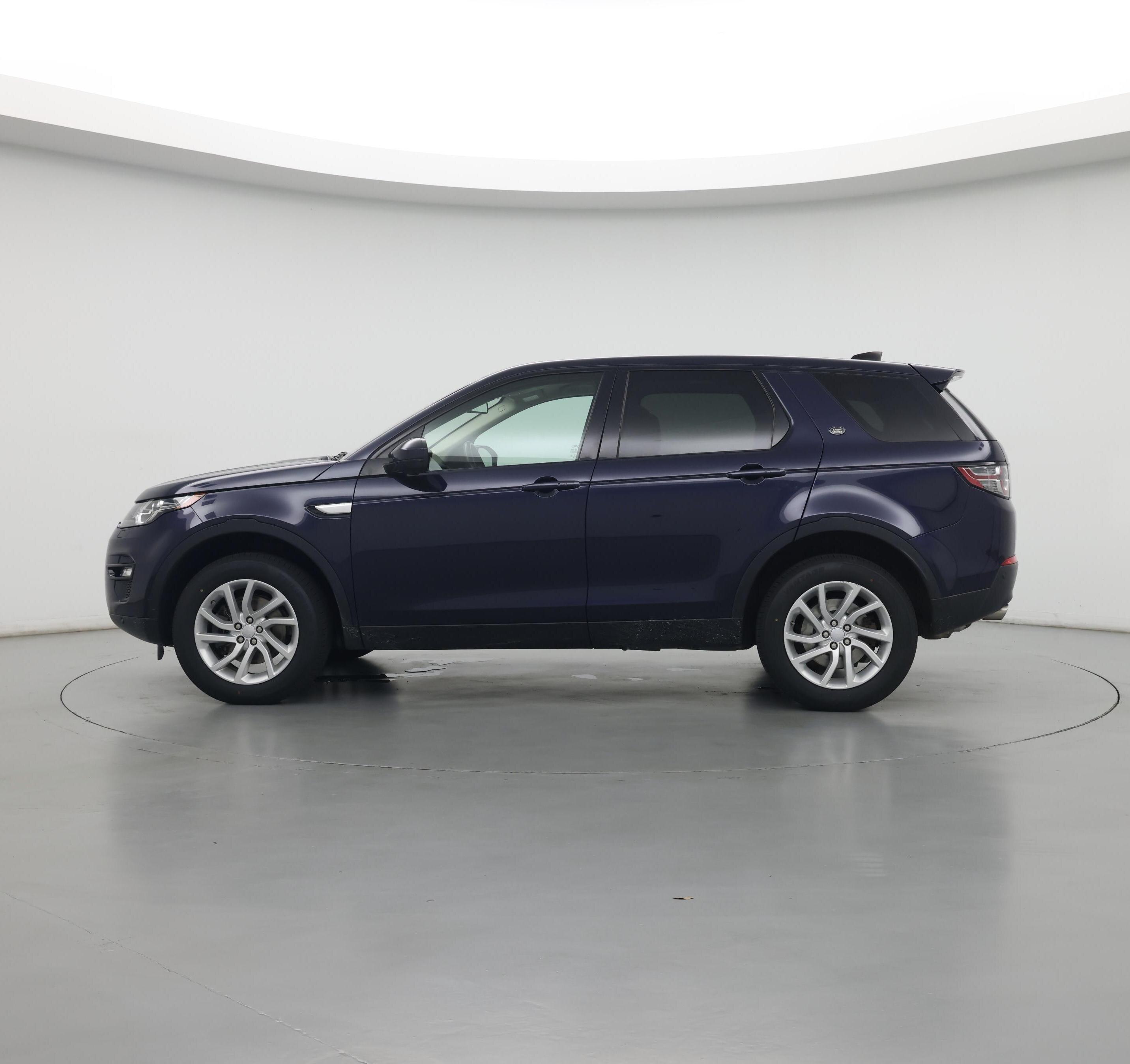 Thumbnail: 2019 Land Rover Discovery Sport - 3