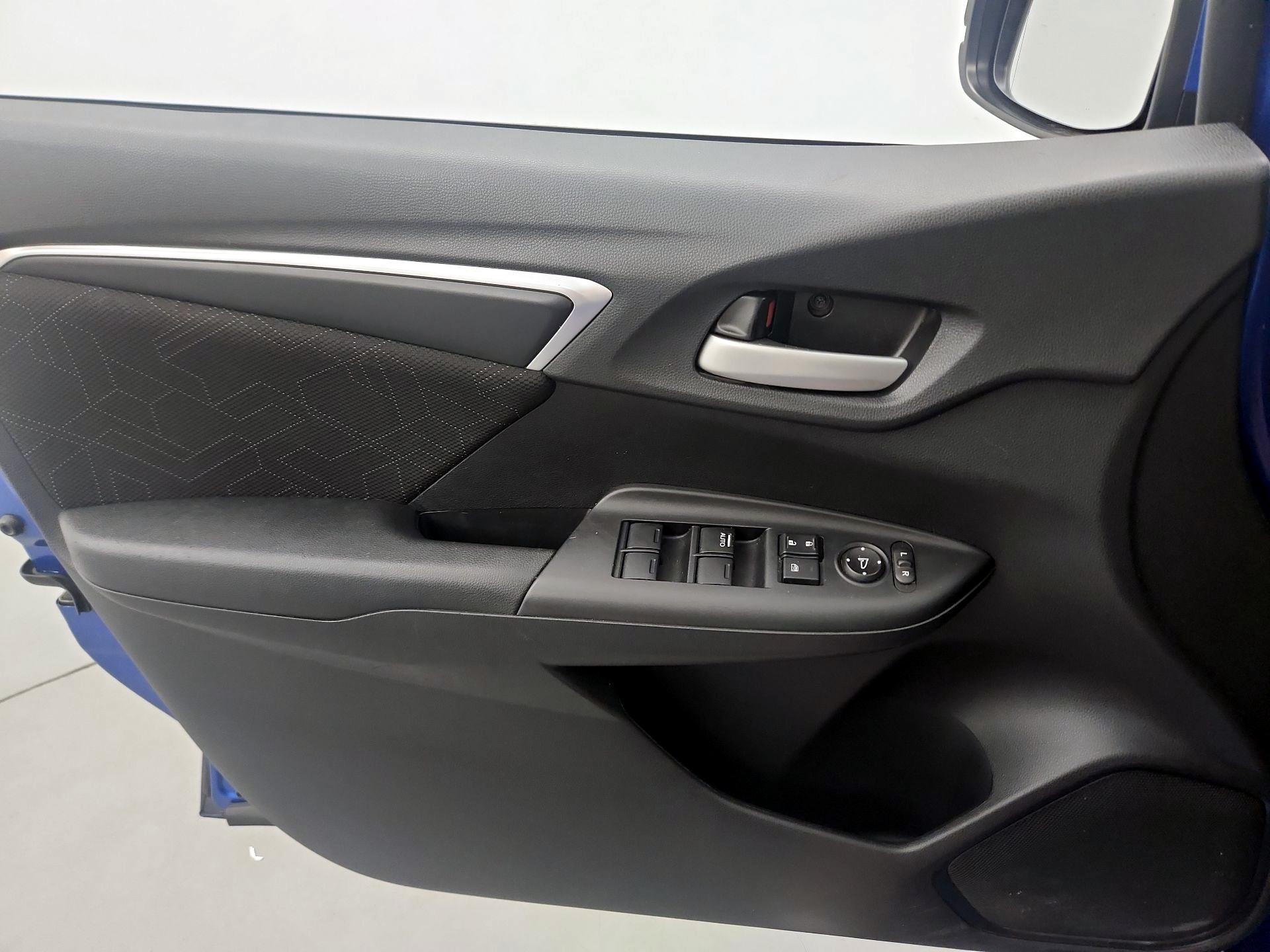 Thumbnail: 2015 Honda Fit - 12