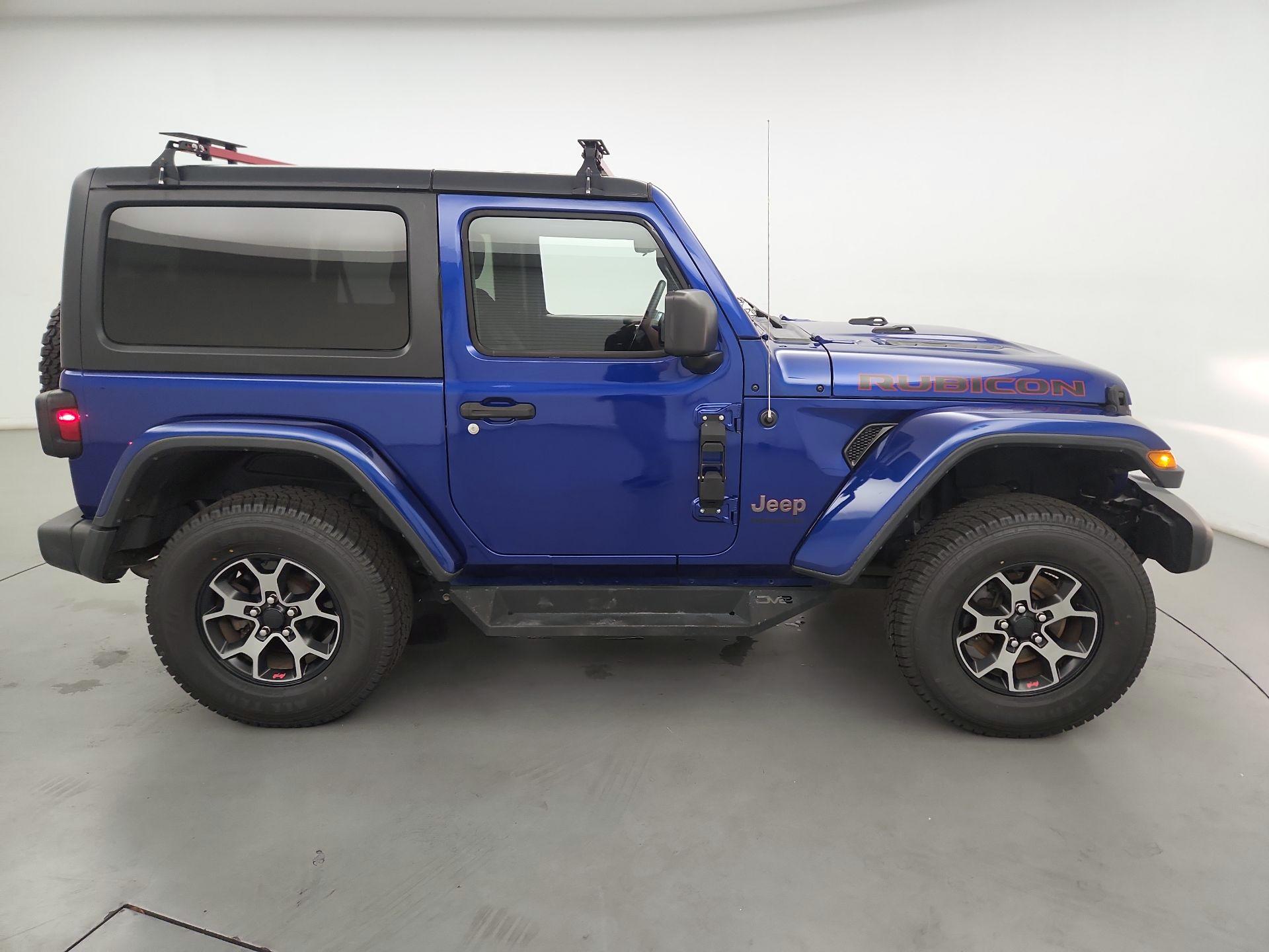 Thumbnail: 2019 Jeep Wrangler - 4
