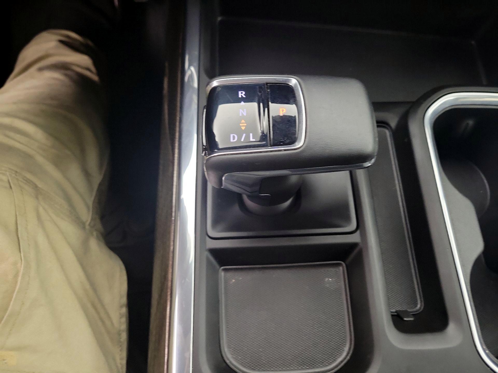 Thumbnail: 2024 Chevrolet Silverado 1500 - 18