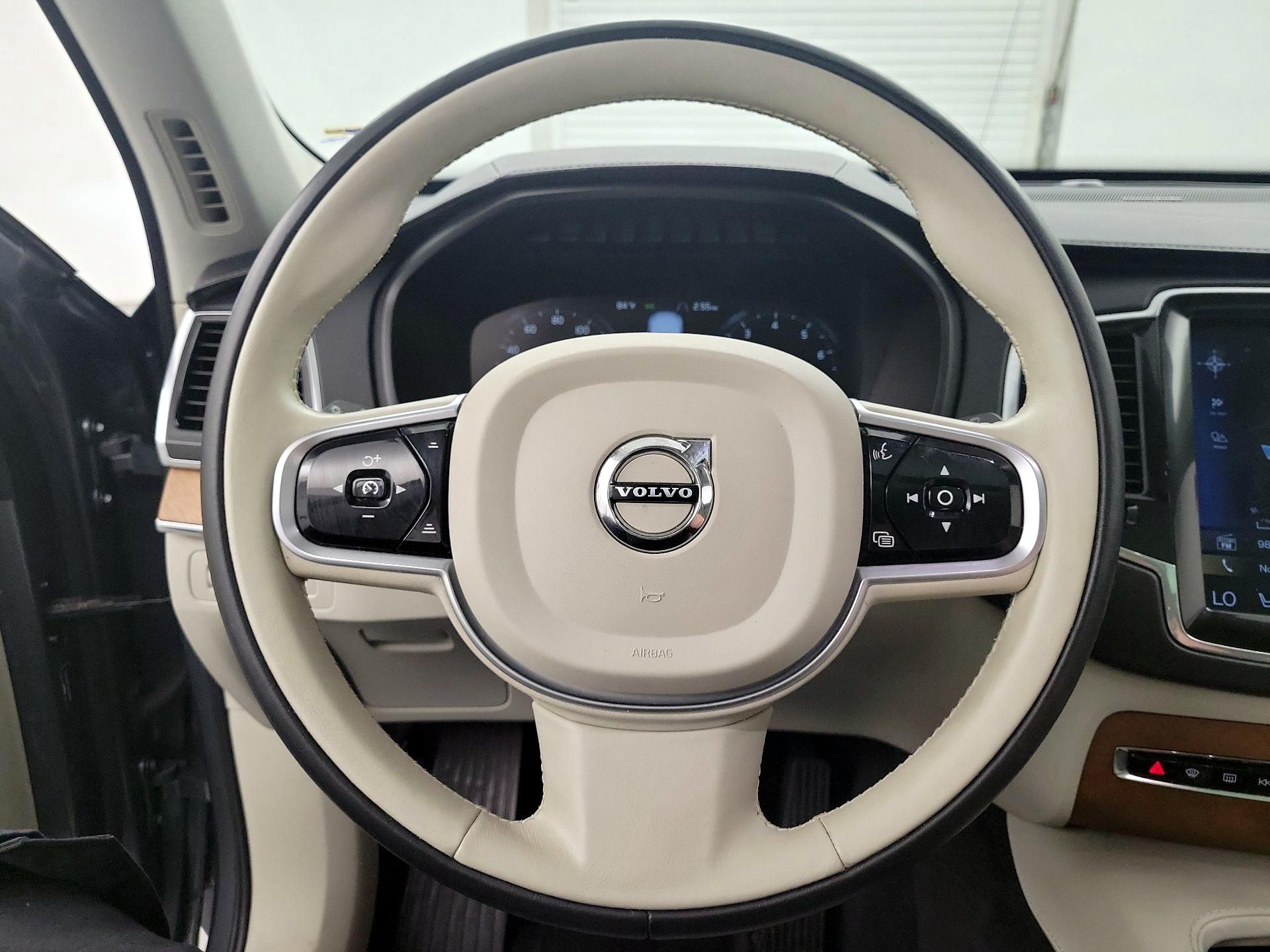 Thumbnail: 2019 Volvo XC90 - 10
