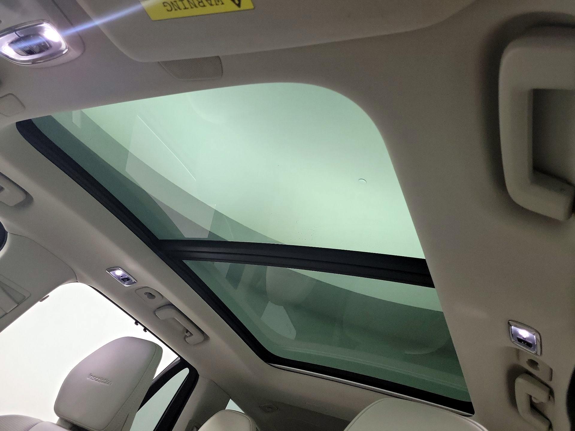 Thumbnail: 2019 Volvo XC90 - 20