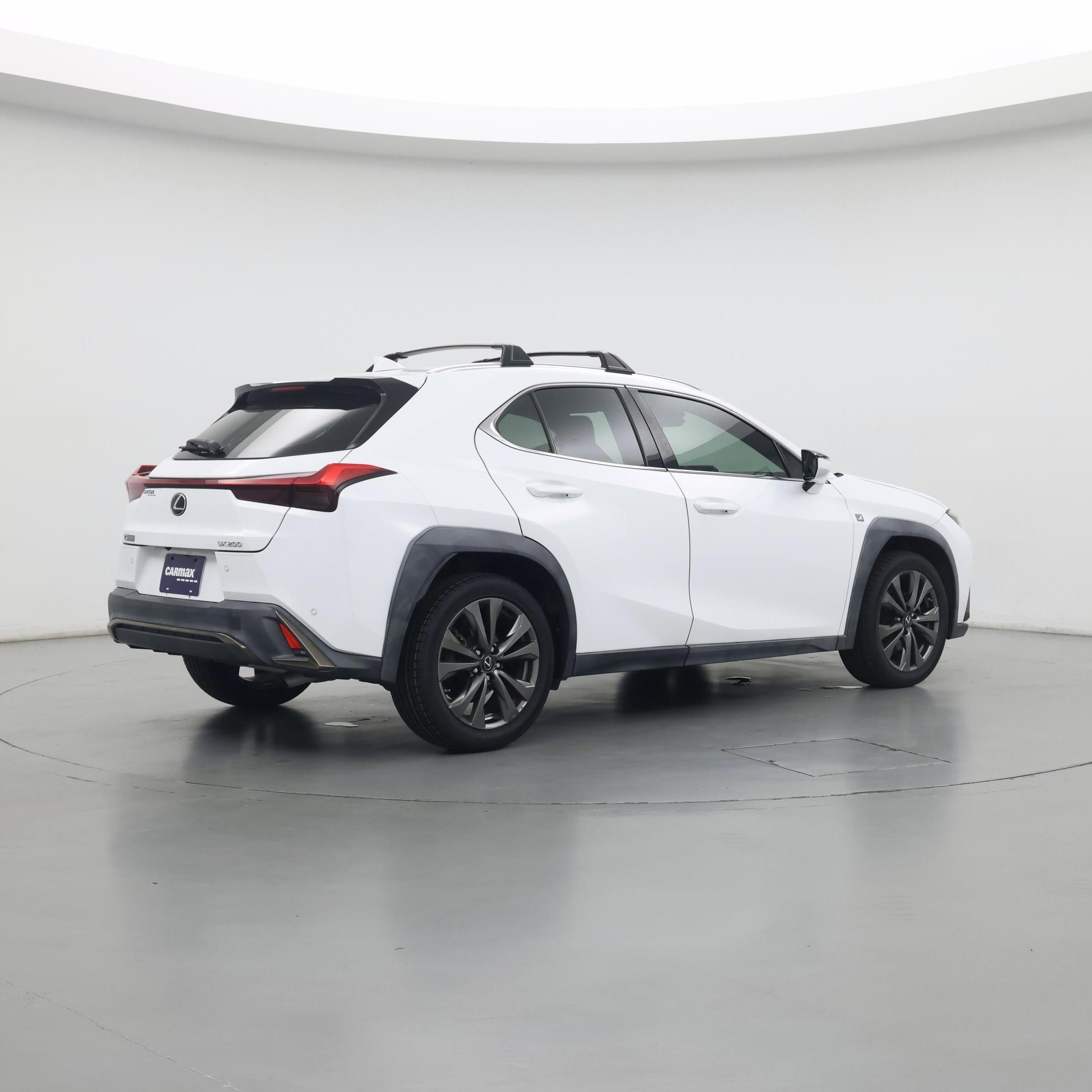 Thumbnail: 2019 Lexus UX - 2