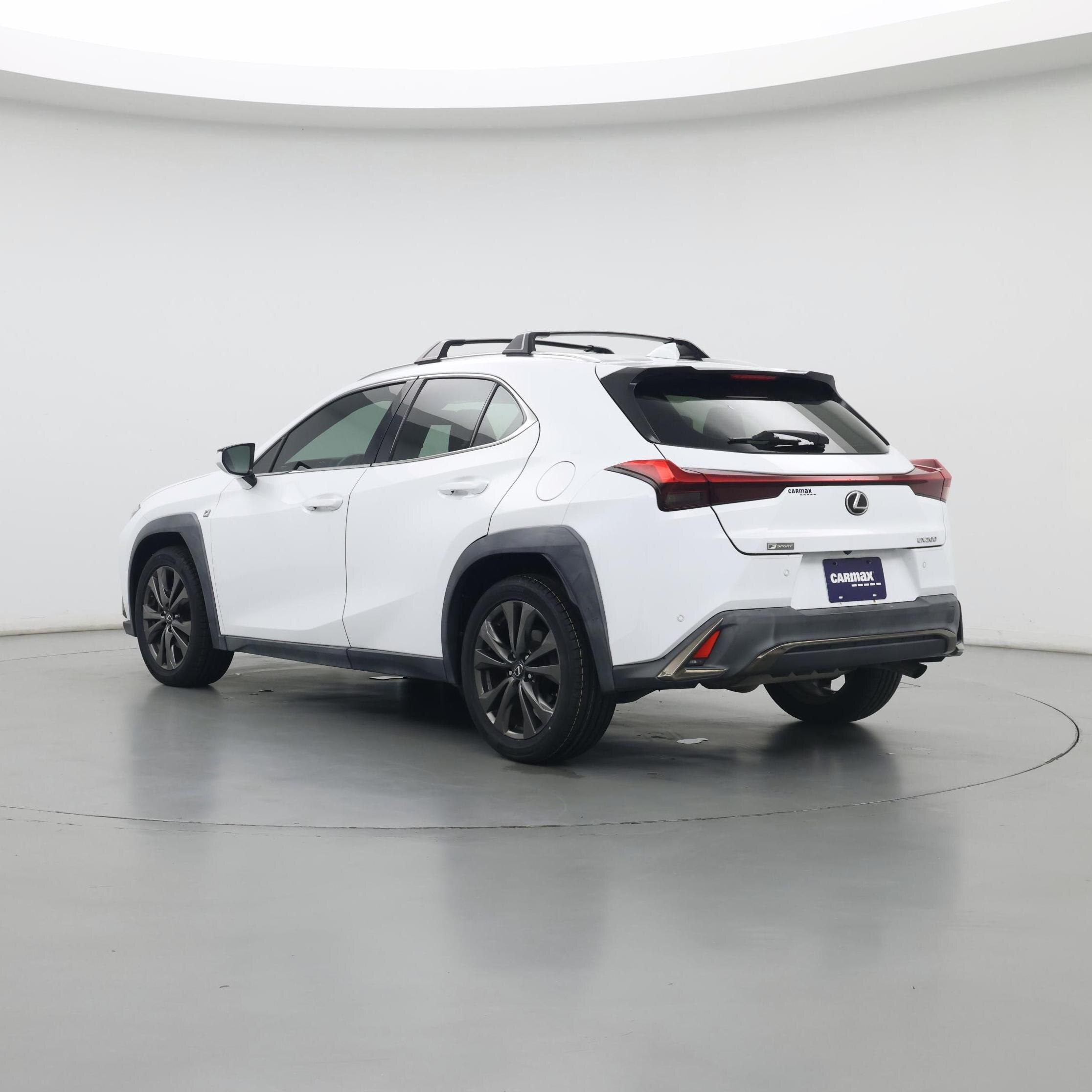Thumbnail: 2019 Lexus UX - 5