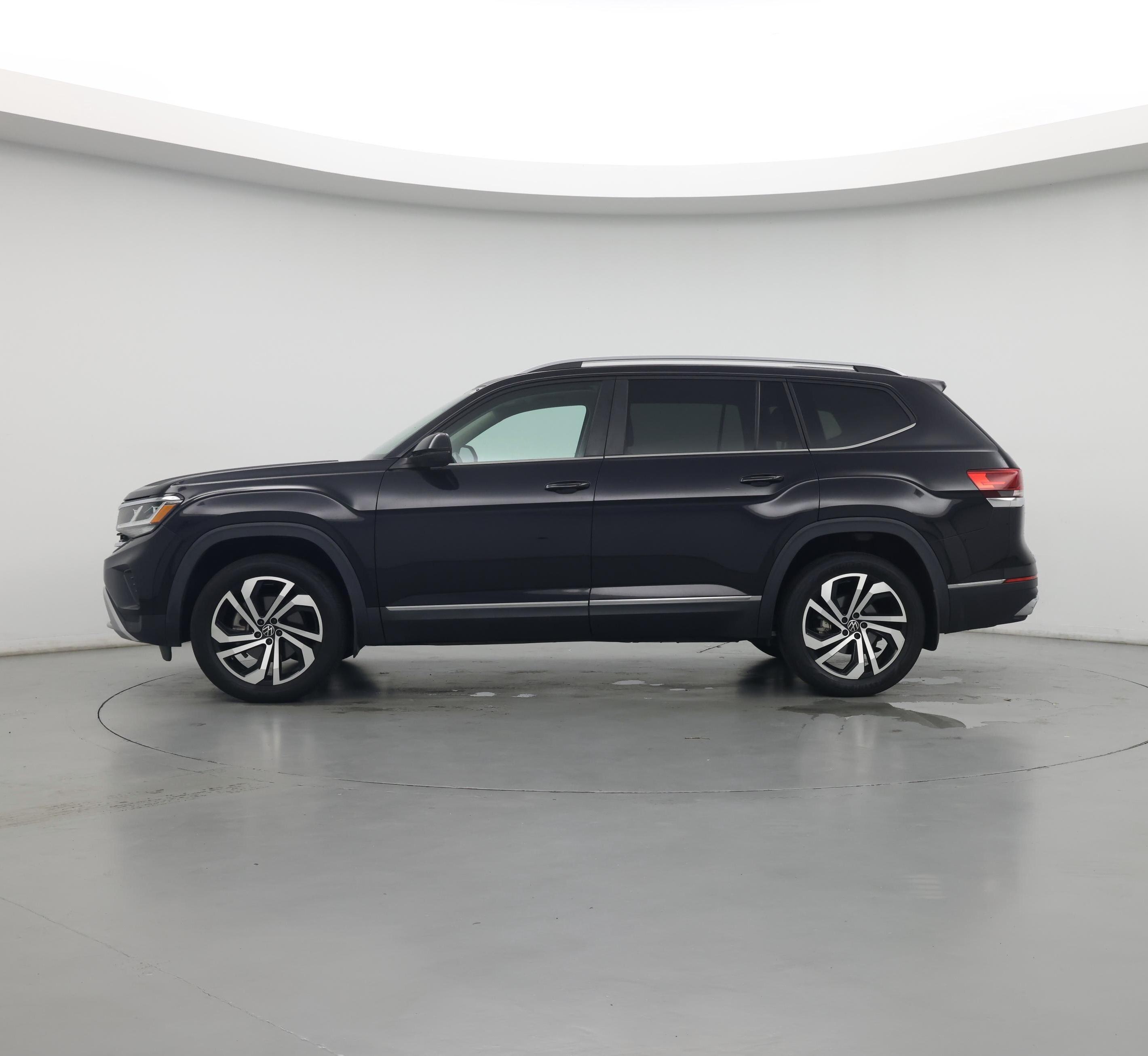 Thumbnail: 2022 Volkswagen Atlas - 3