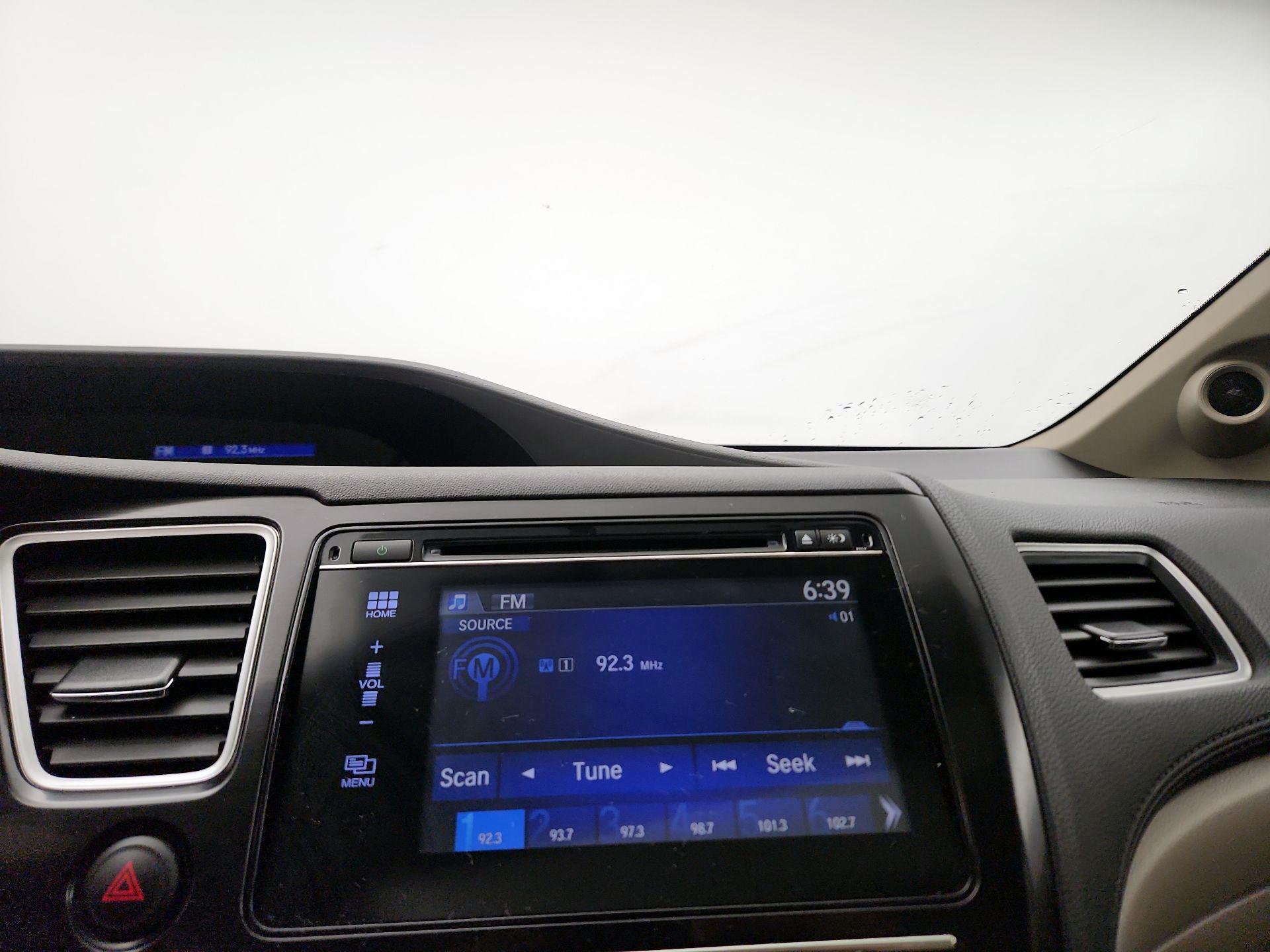 Thumbnail: 2015 Honda Civic - 15