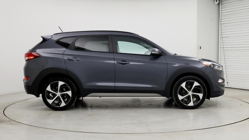 2017 Hyundai Tucson Sport 7