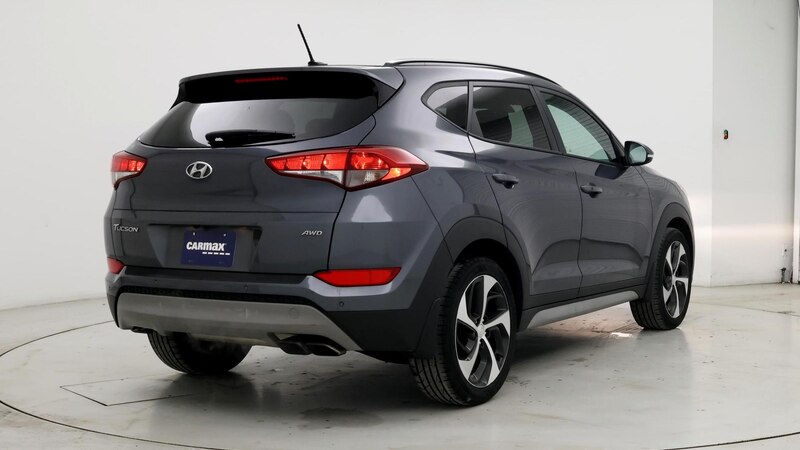 2017 Hyundai Tucson Sport 8