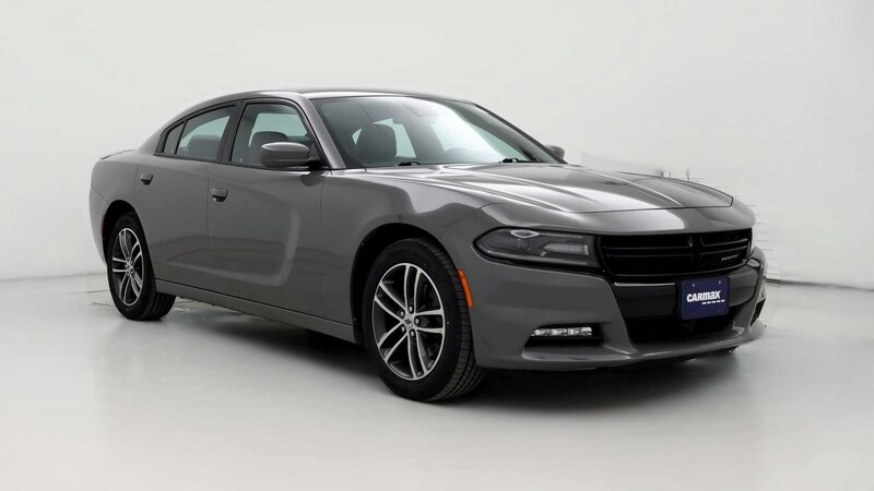 2019 Dodge Charger SXT Hero Image