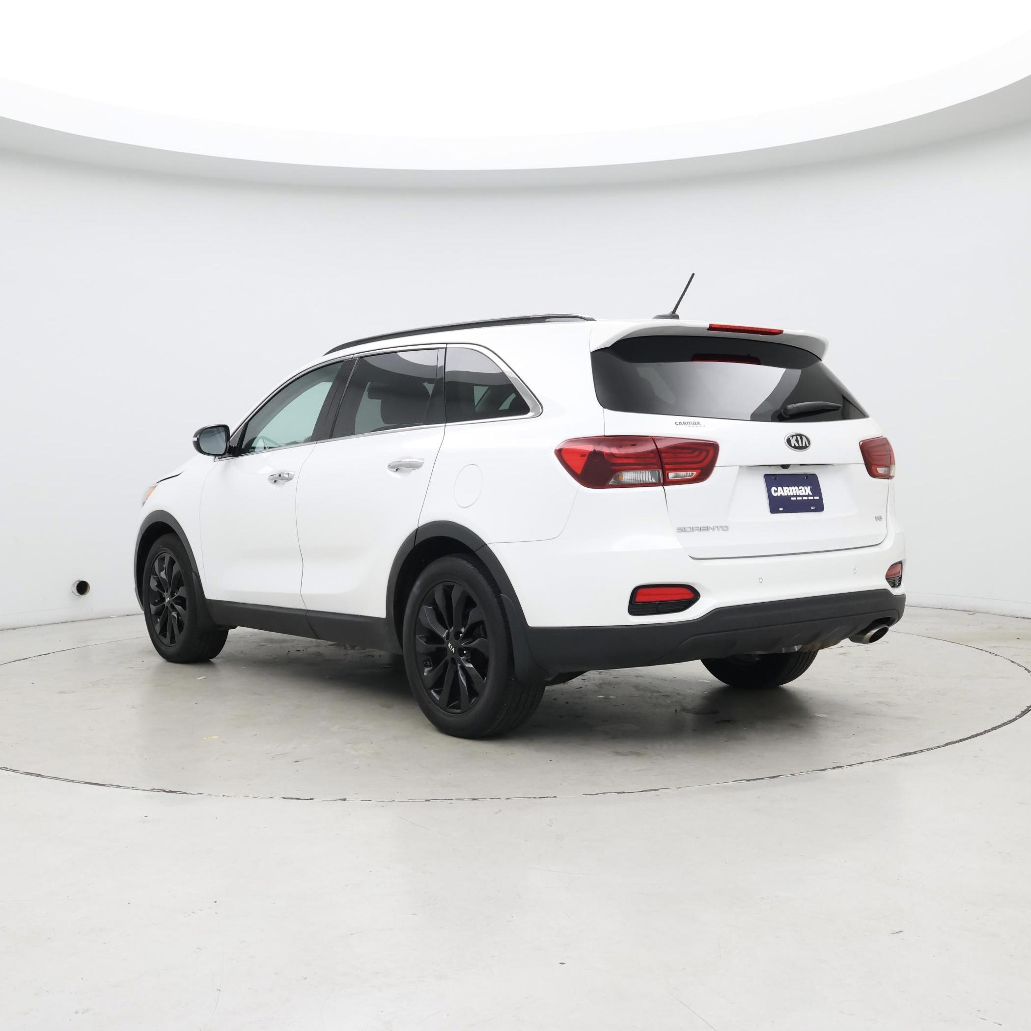 Thumbnail: 2020 Kia Sorento - 2