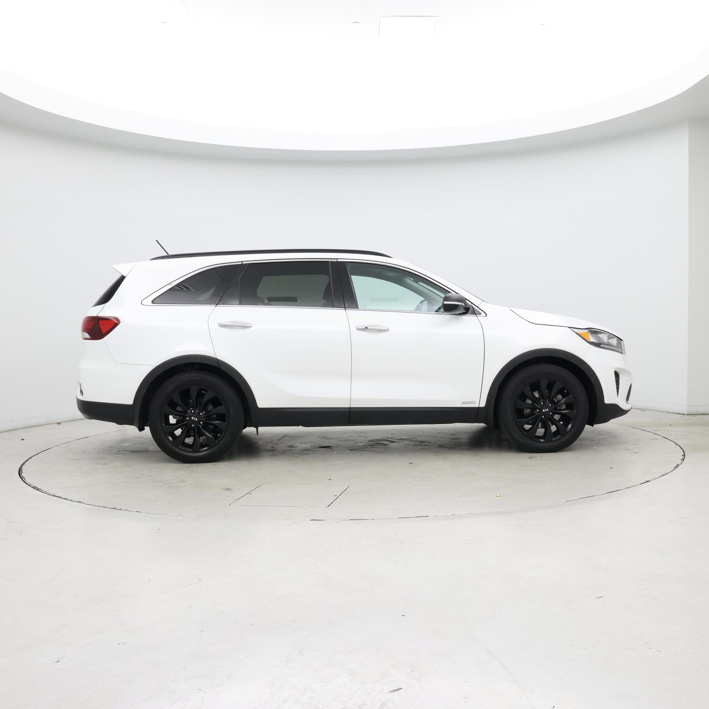 Thumbnail: 2020 Kia Sorento - 7
