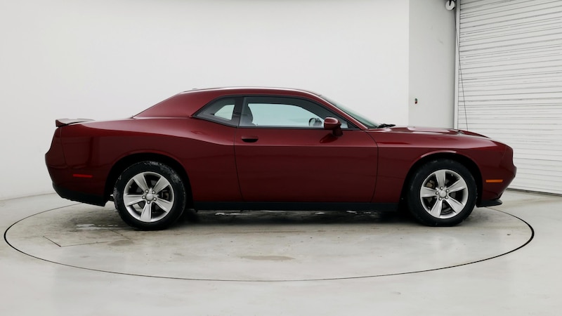 2022 Dodge Challenger SXT 7