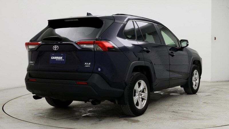 2021 Toyota RAV4 XLE 8