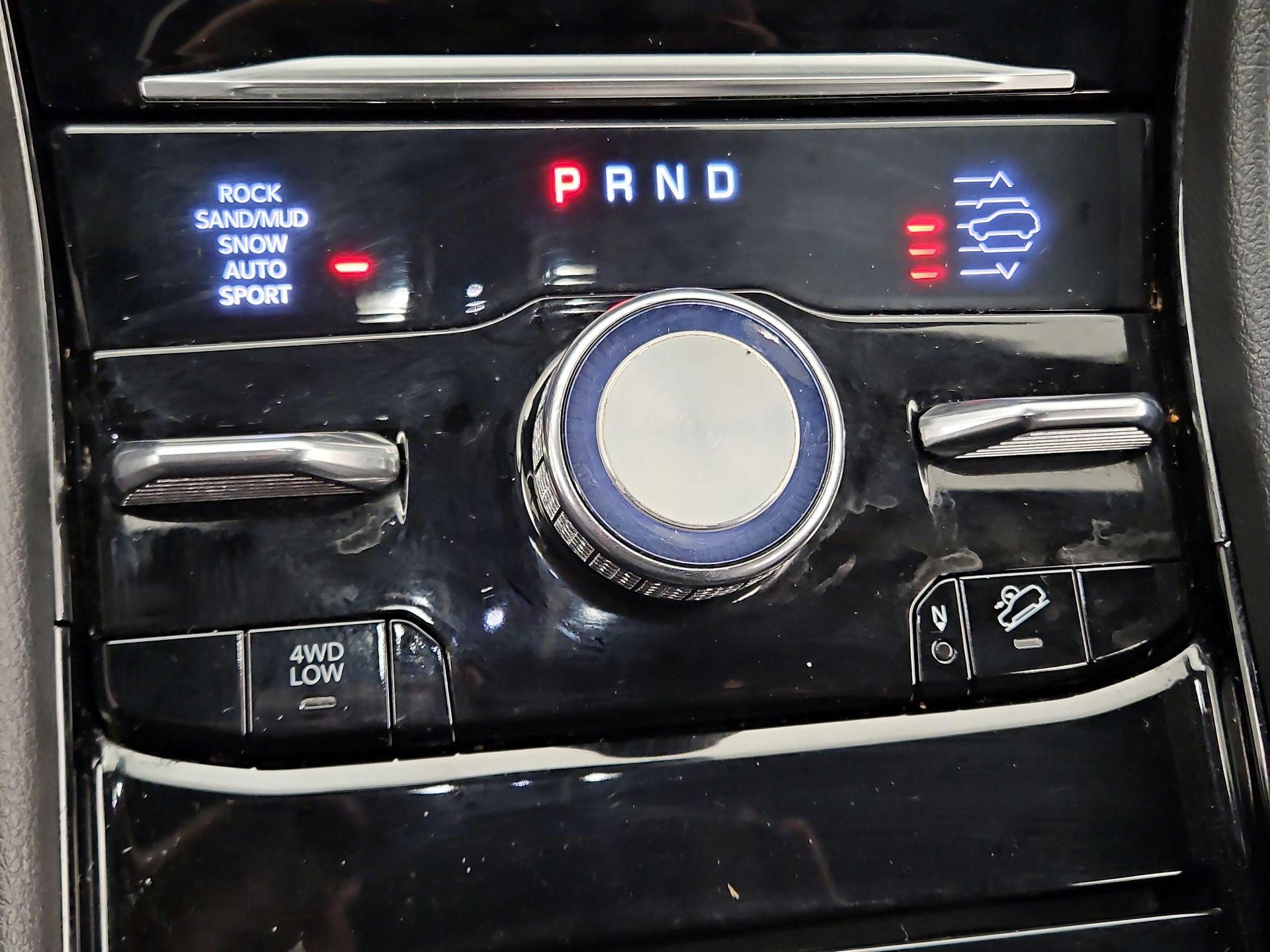 Thumbnail: 2021 Jeep Grand Cherokee L - 17