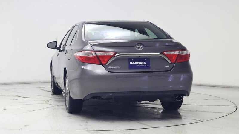 2016 Toyota Camry SE 6