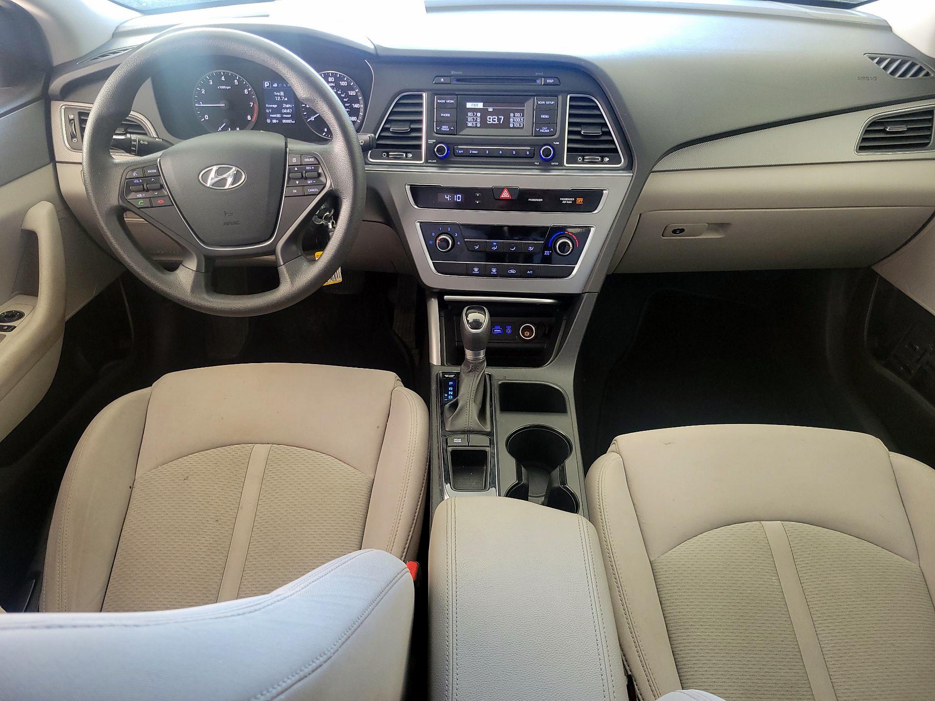 Thumbnail: 2017 Hyundai Sonata - 9