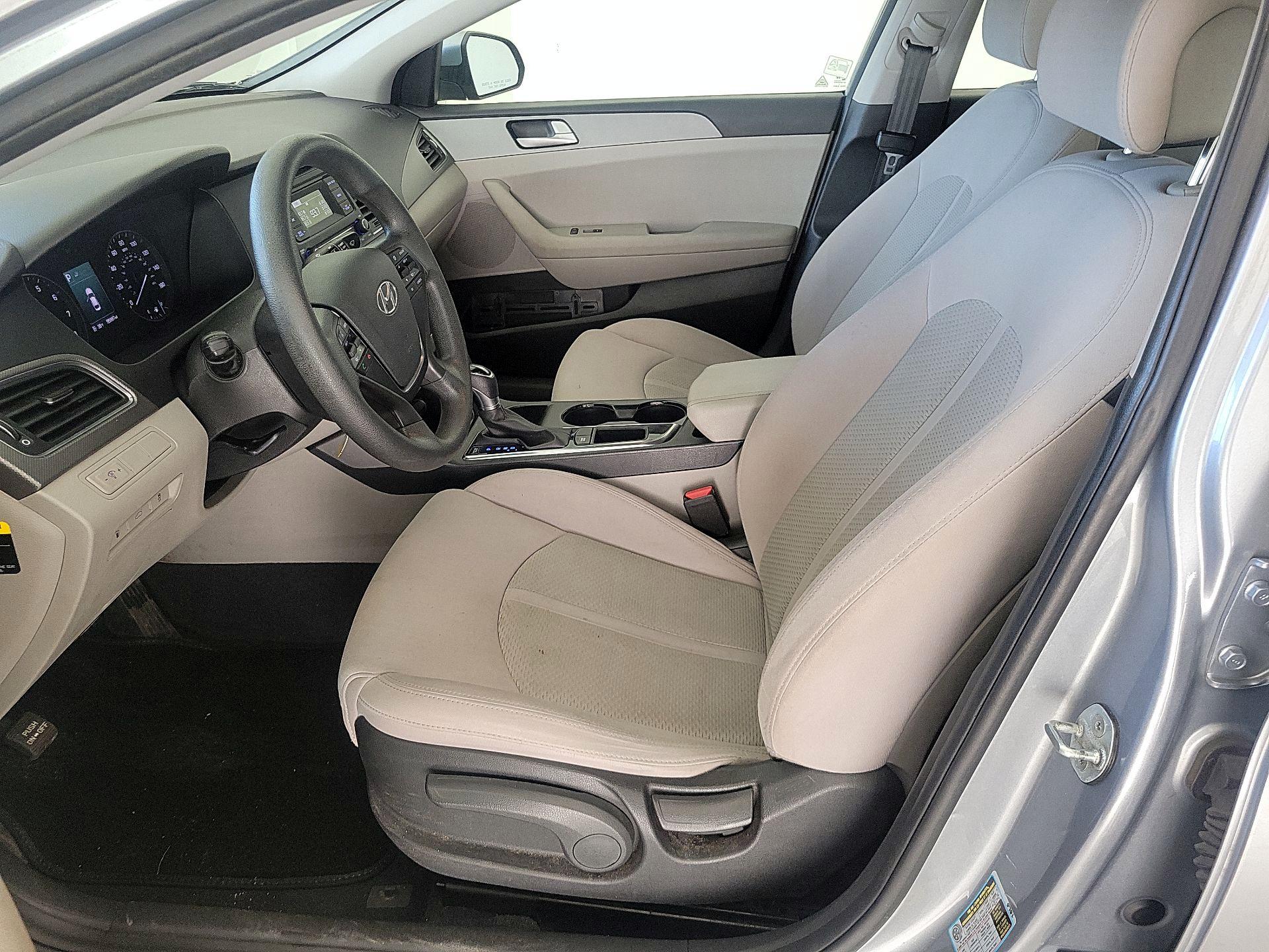 Thumbnail: 2017 Hyundai Sonata - 11
