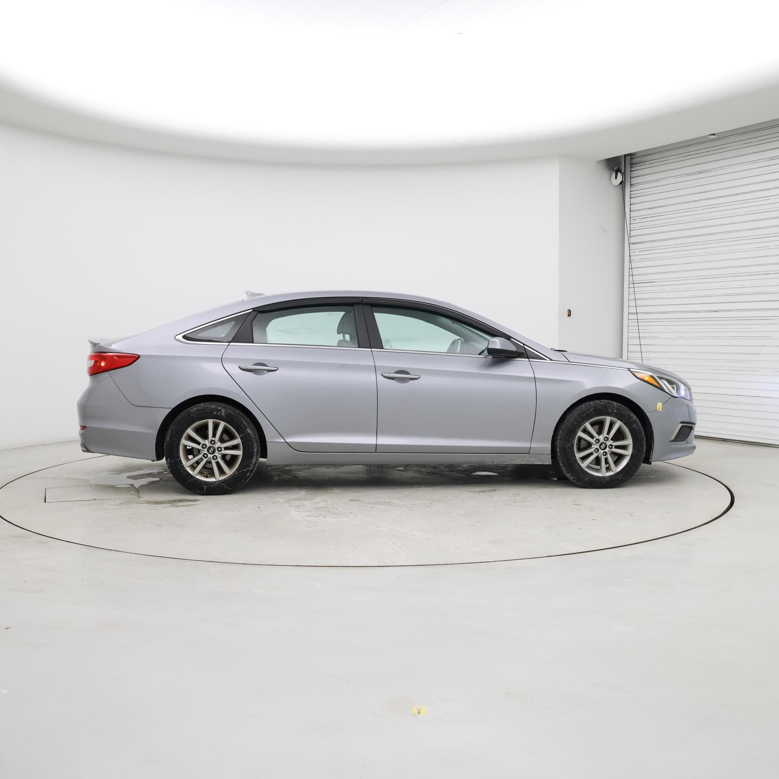 Thumbnail: 2017 Hyundai Sonata - 7