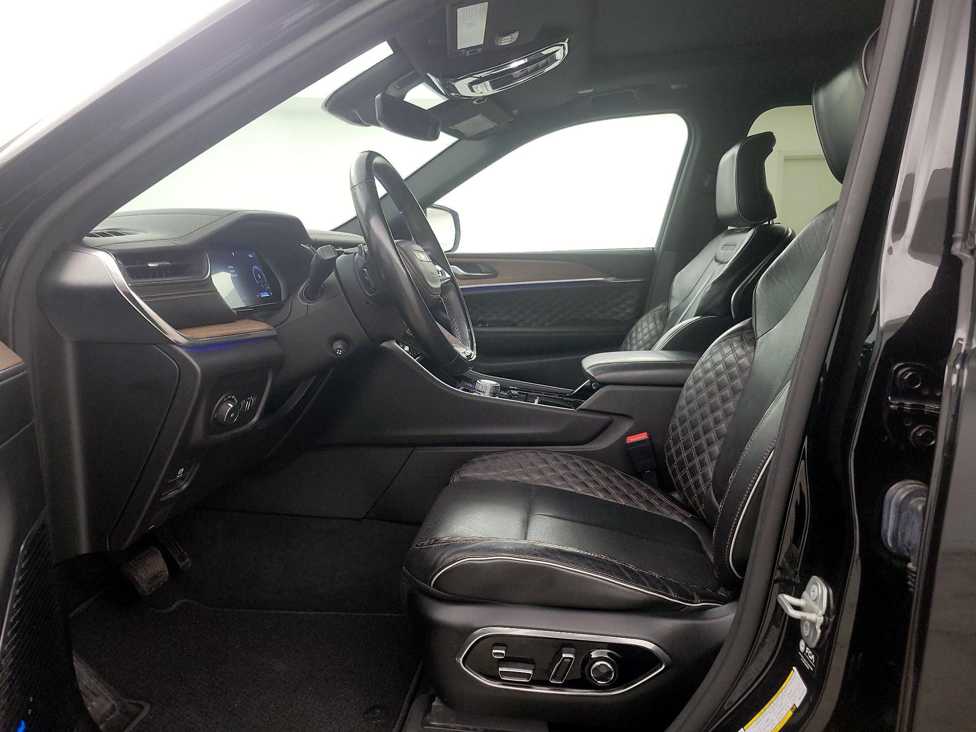 Thumbnail: 2021 Jeep Grand Cherokee L - 11