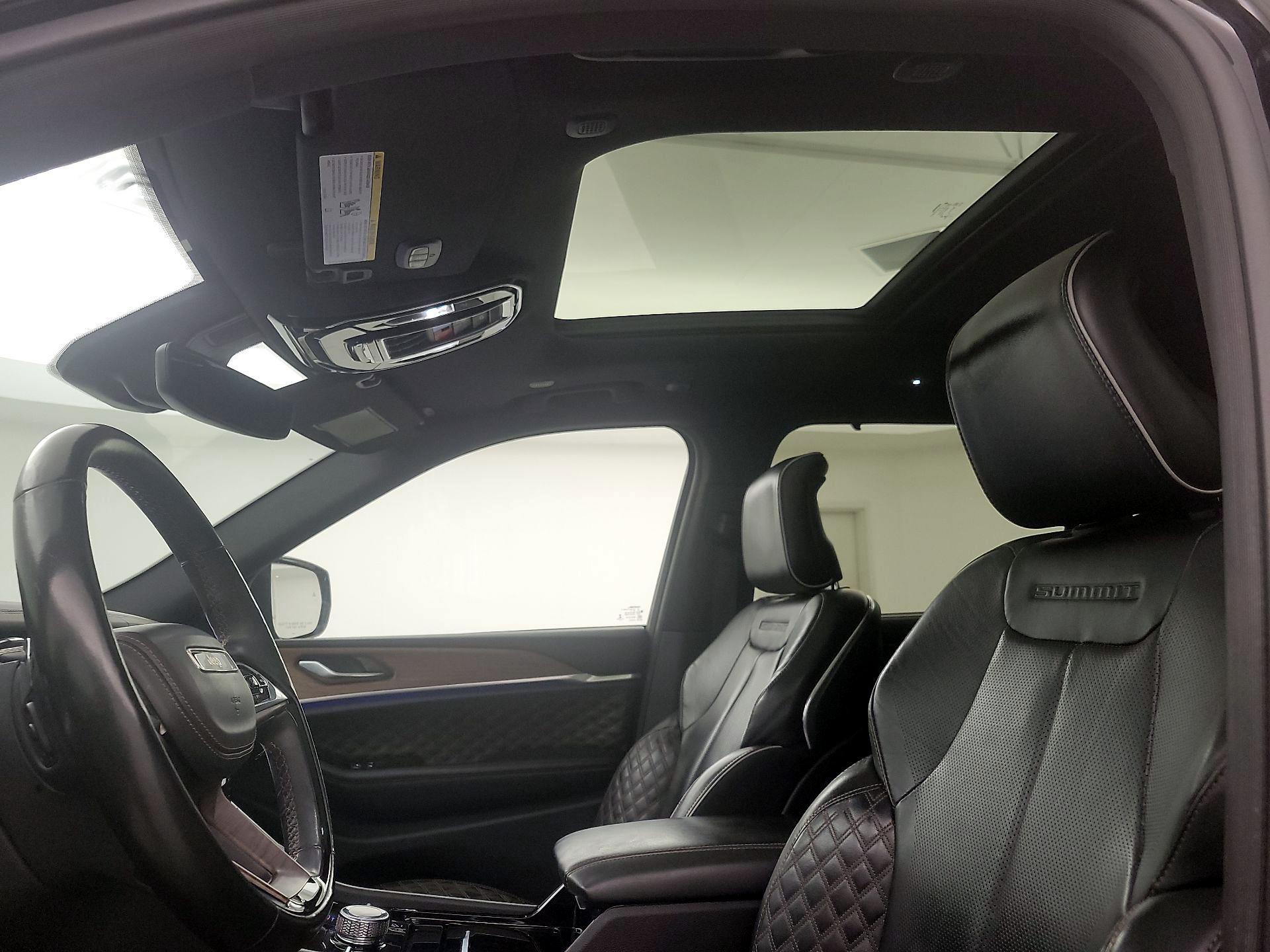 Thumbnail: 2021 Jeep Grand Cherokee L - 20