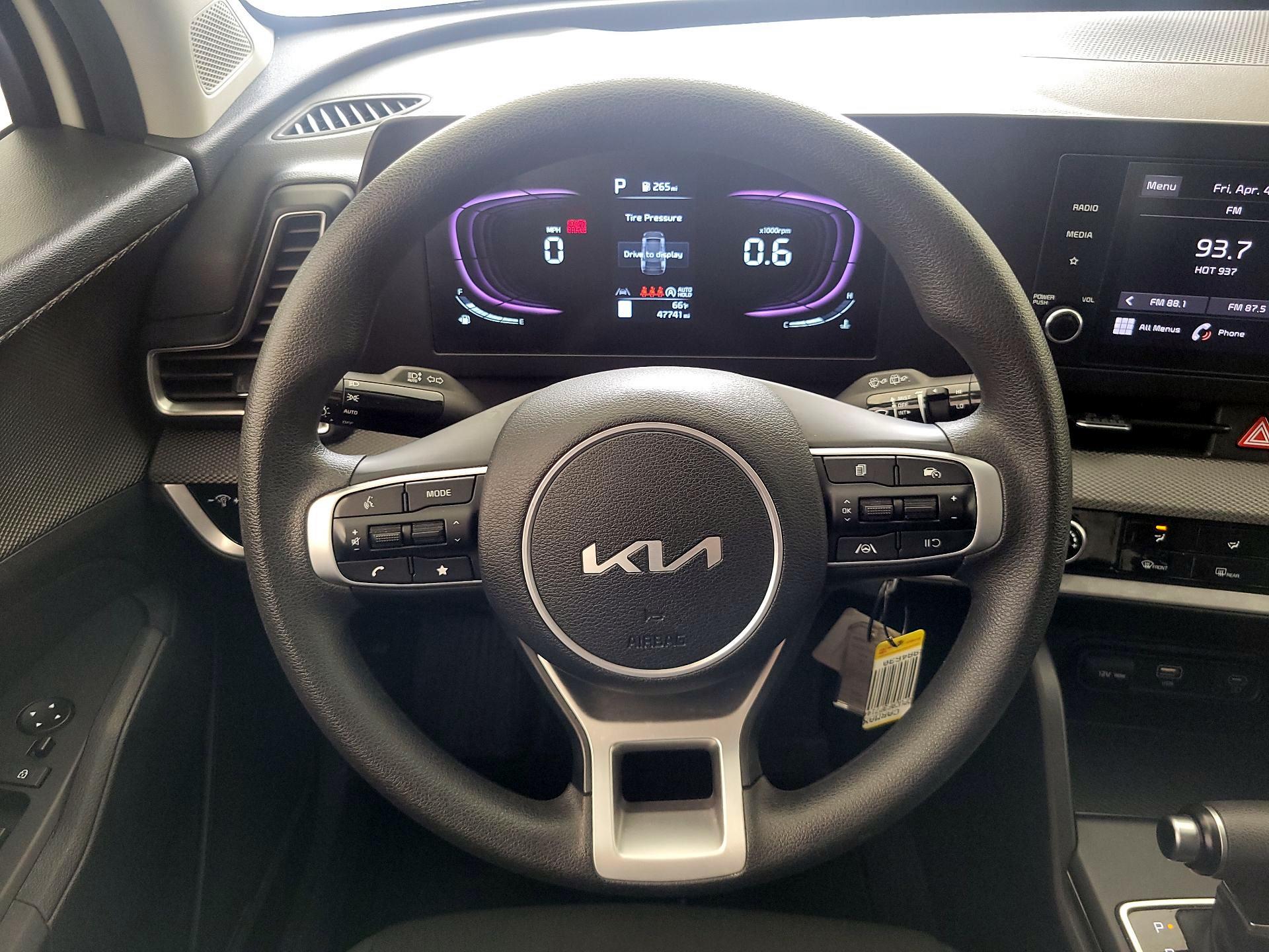 Thumbnail: 2023 Kia Sportage - 10