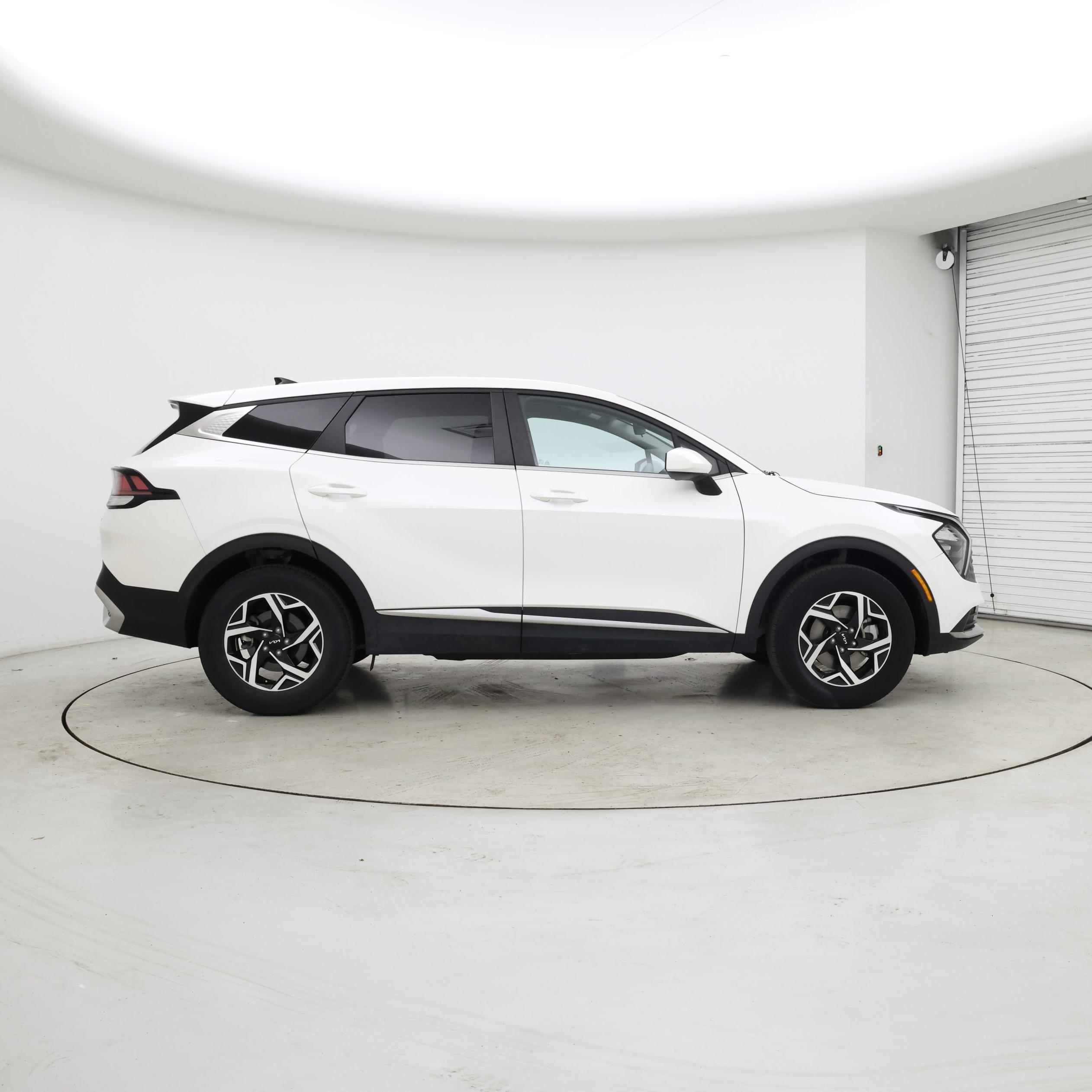 Thumbnail: 2023 Kia Sportage - 7