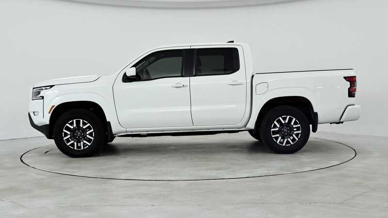 2024 Nissan Frontier SL 3