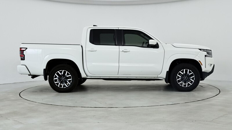 2024 Nissan Frontier SL 7