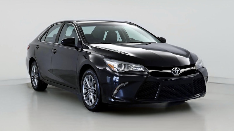 2017 Toyota Camry SE Hero Image