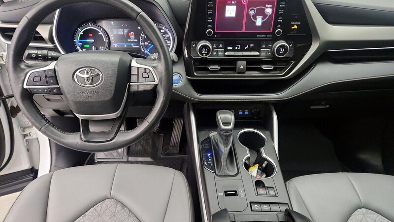 2022 Toyota Highlander Bronze Edition 9