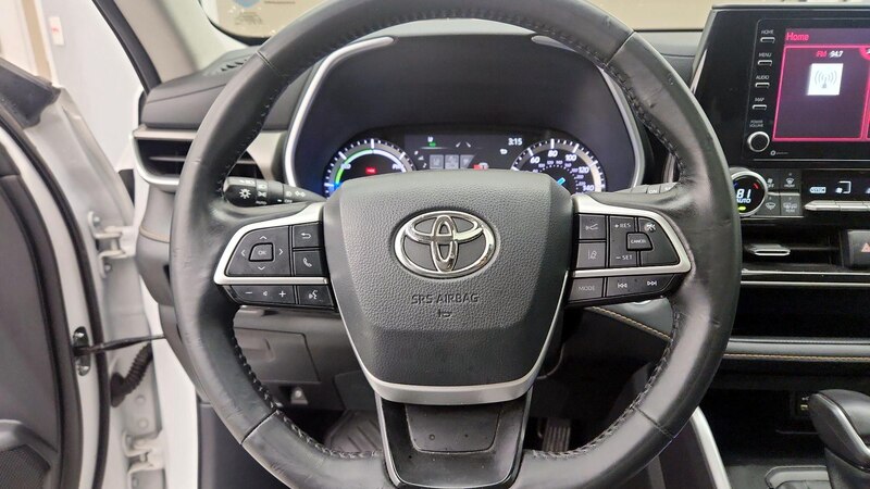 2022 Toyota Highlander Bronze Edition 10