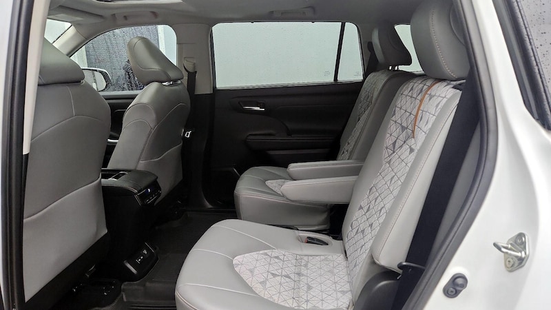 2022 Toyota Highlander Bronze Edition 20