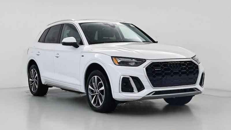 2023 Audi Q5 e Premium Plus Hero Image