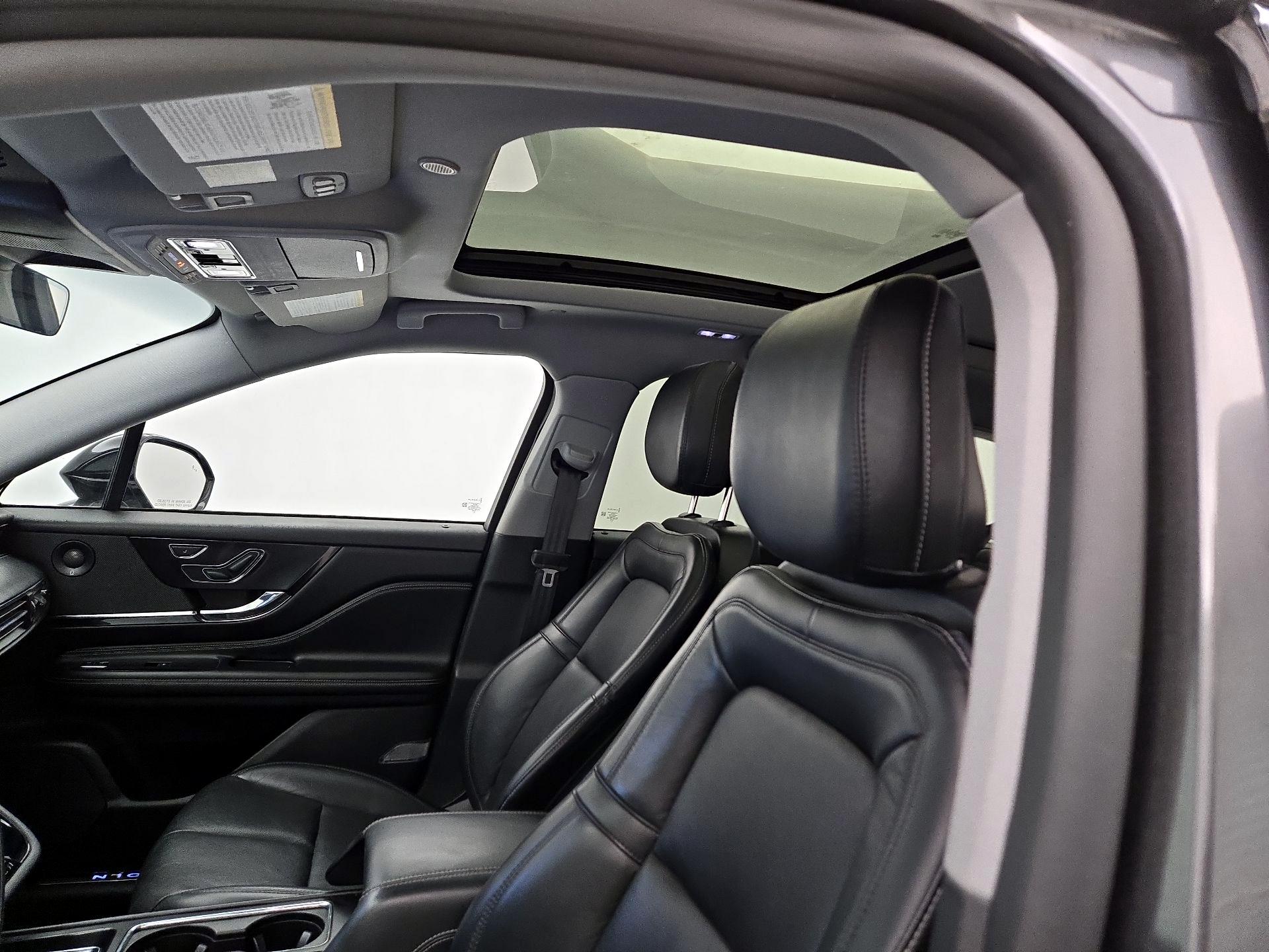 Thumbnail: 2020 Lincoln Corsair - 20
