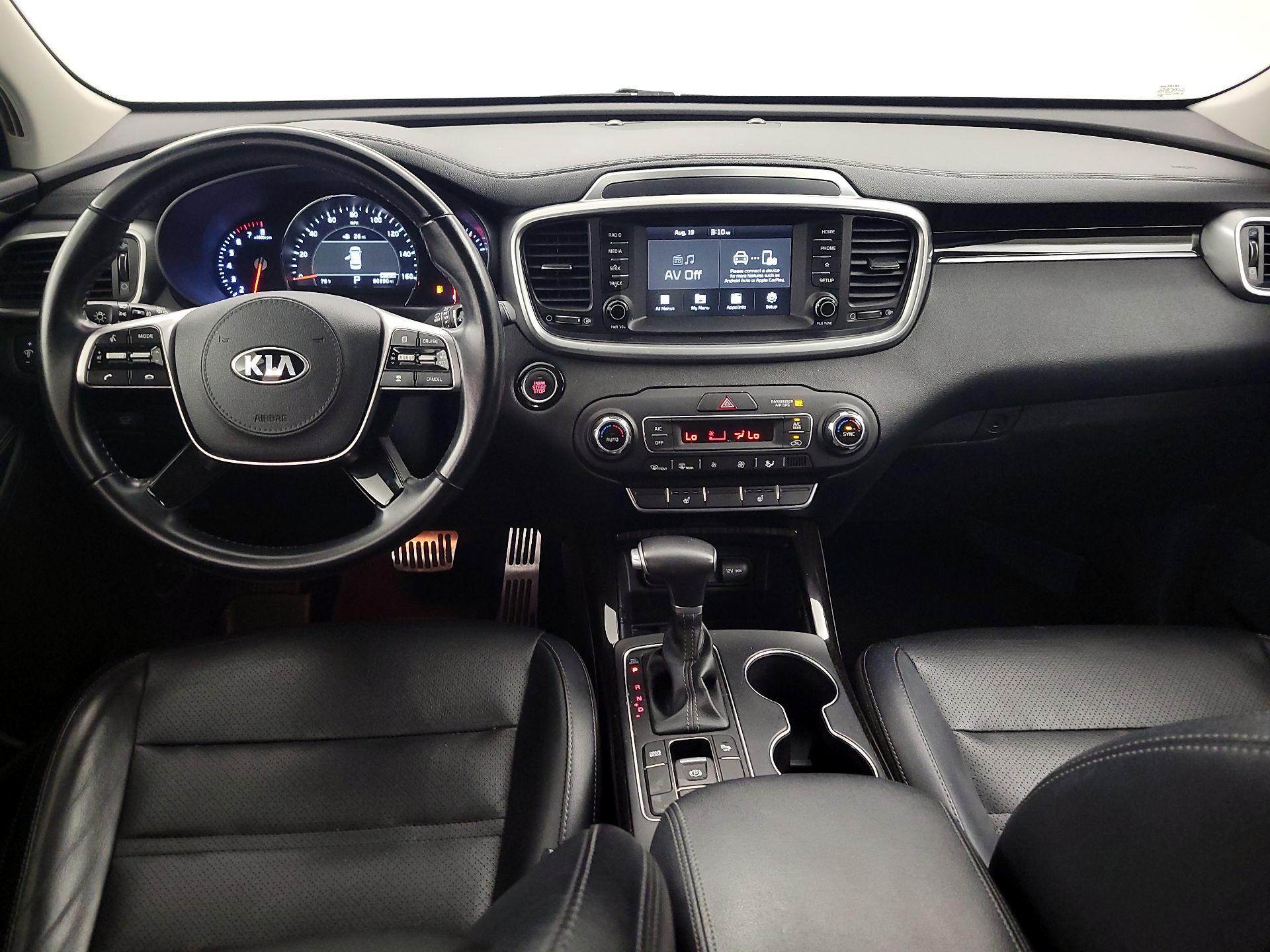 Thumbnail: 2020 Kia Sorento - 9