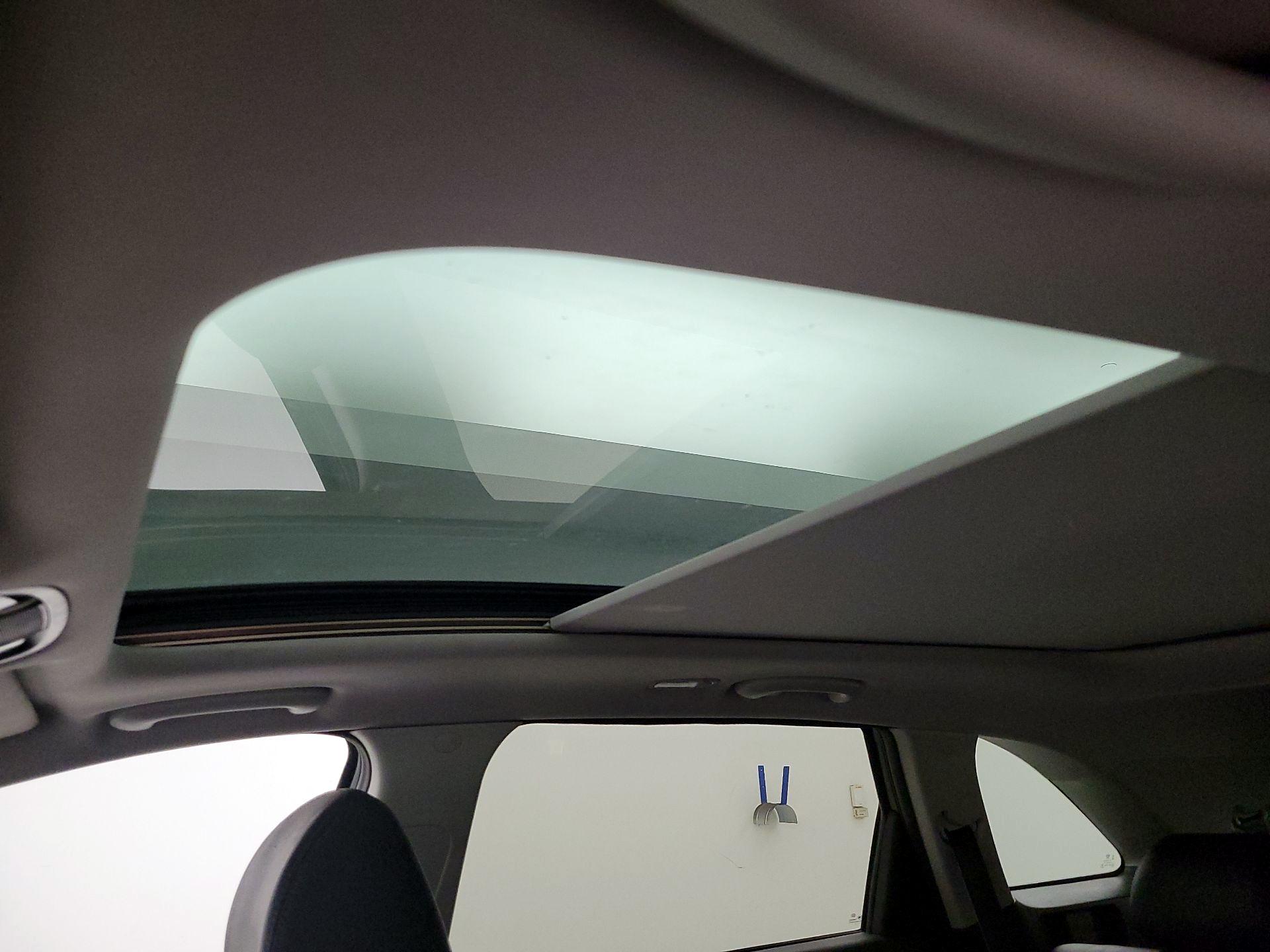 Thumbnail: 2020 Kia Sorento - 19