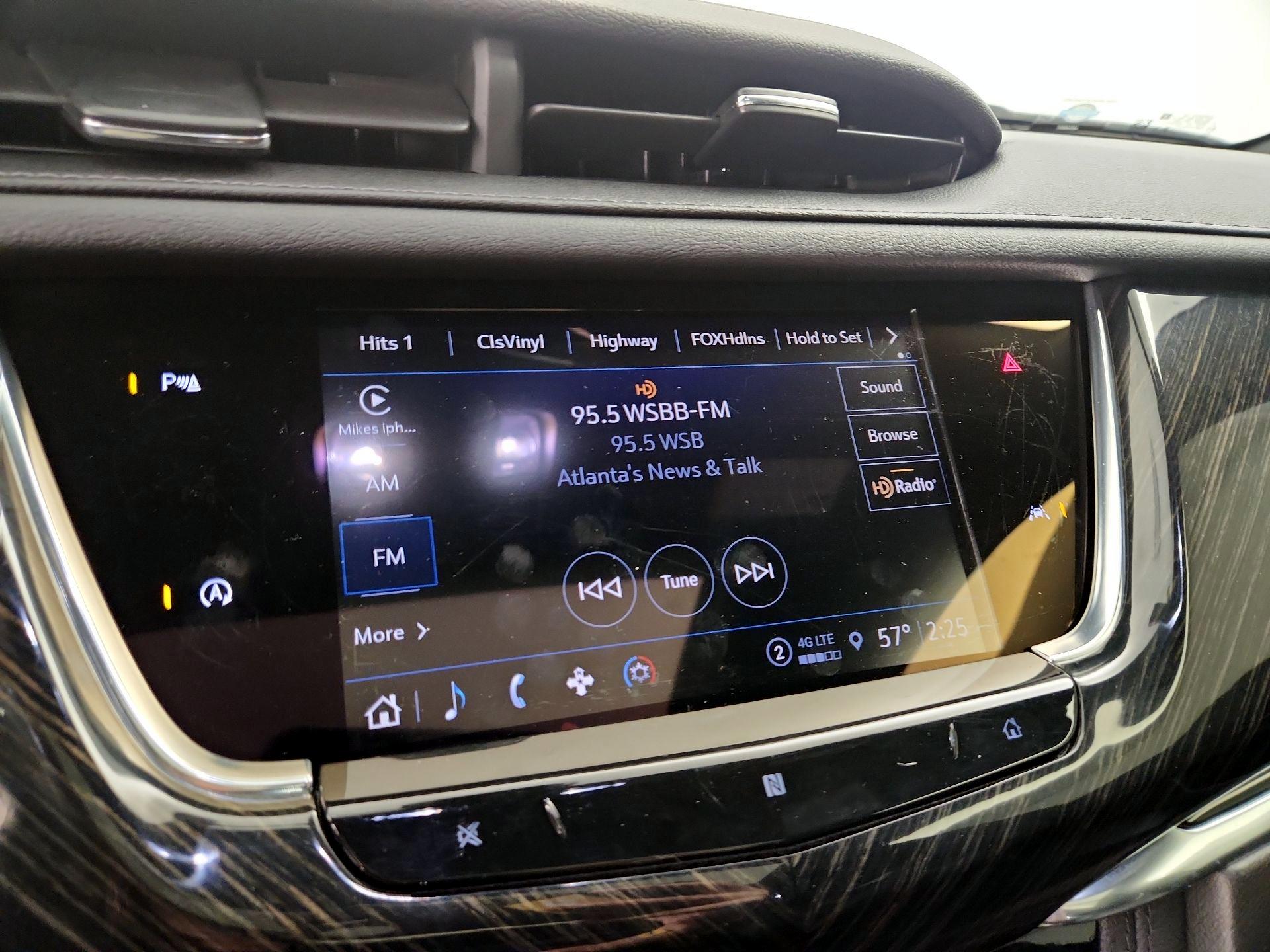 Thumbnail: 2021 Cadillac XT6 - 15