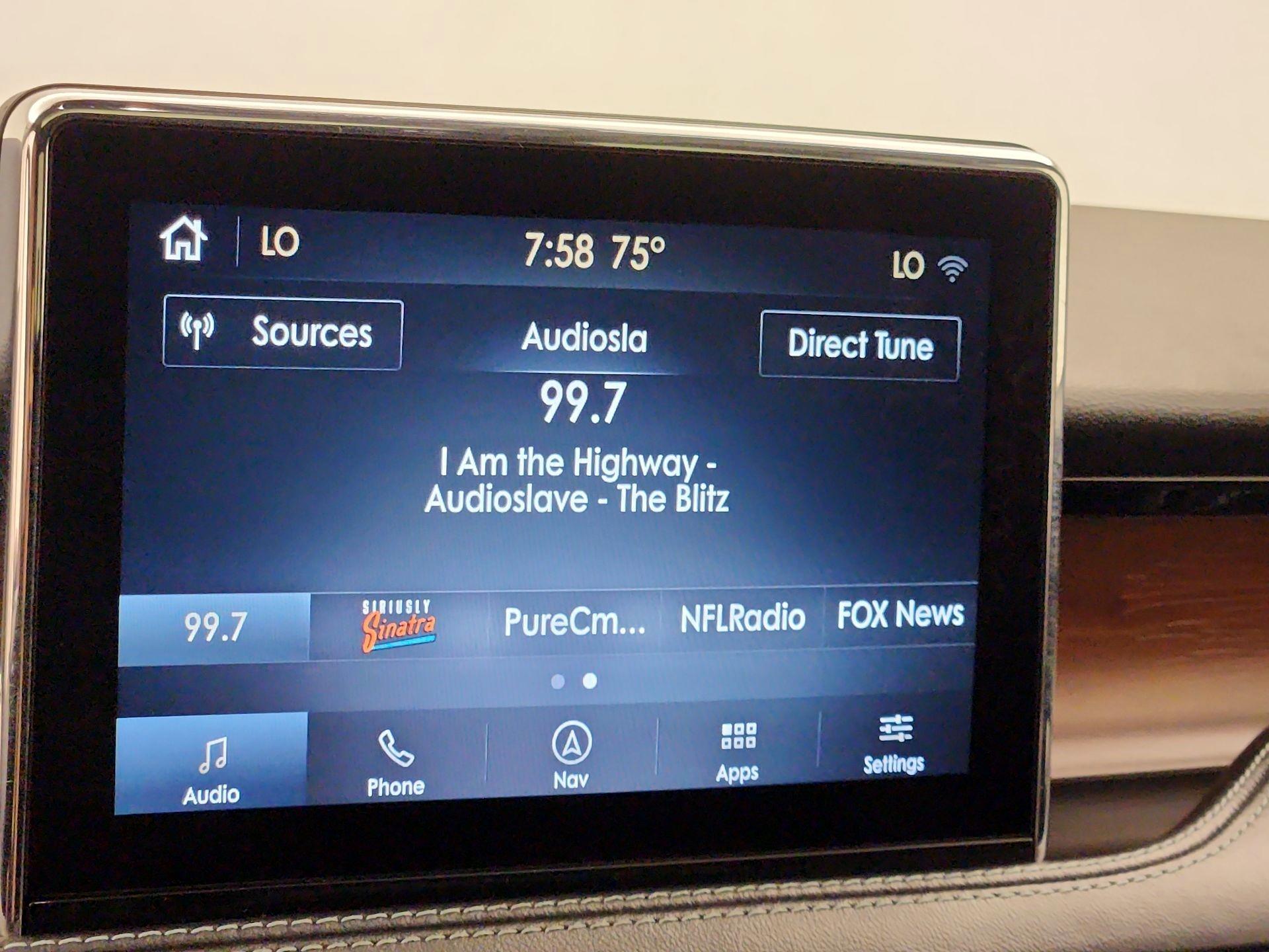 Thumbnail: 2020 Lincoln Corsair - 16