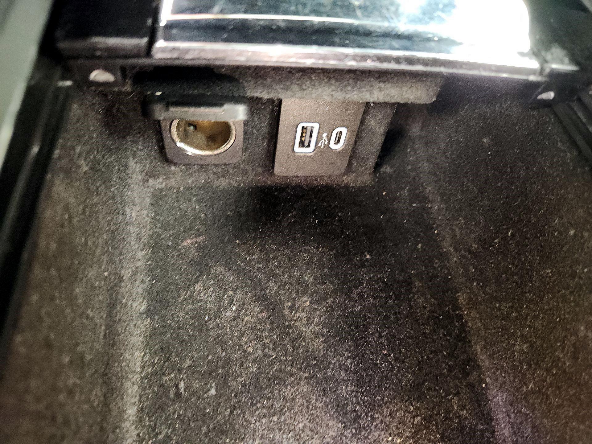 Thumbnail: 2020 Lincoln Corsair - 19