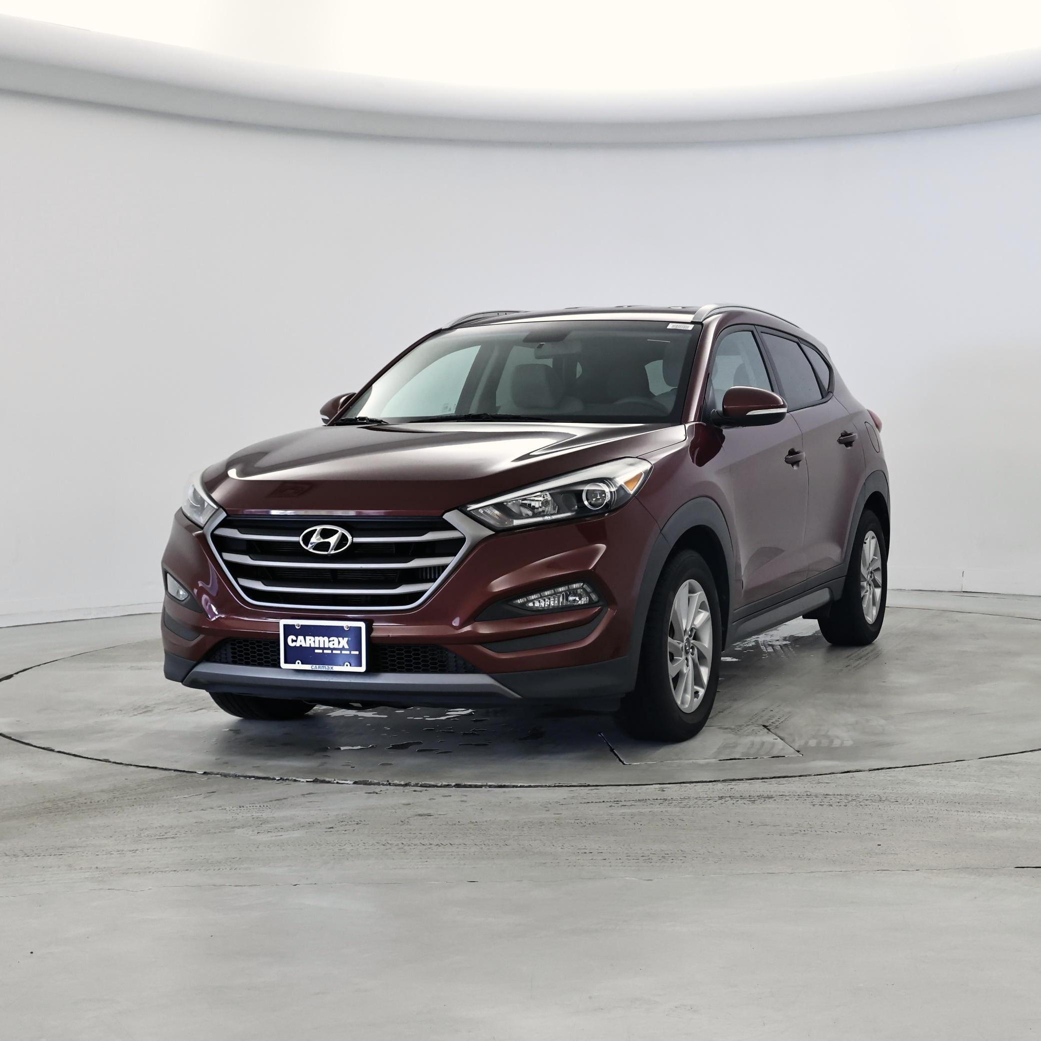 Thumbnail: 2016 Hyundai Tucson - 4