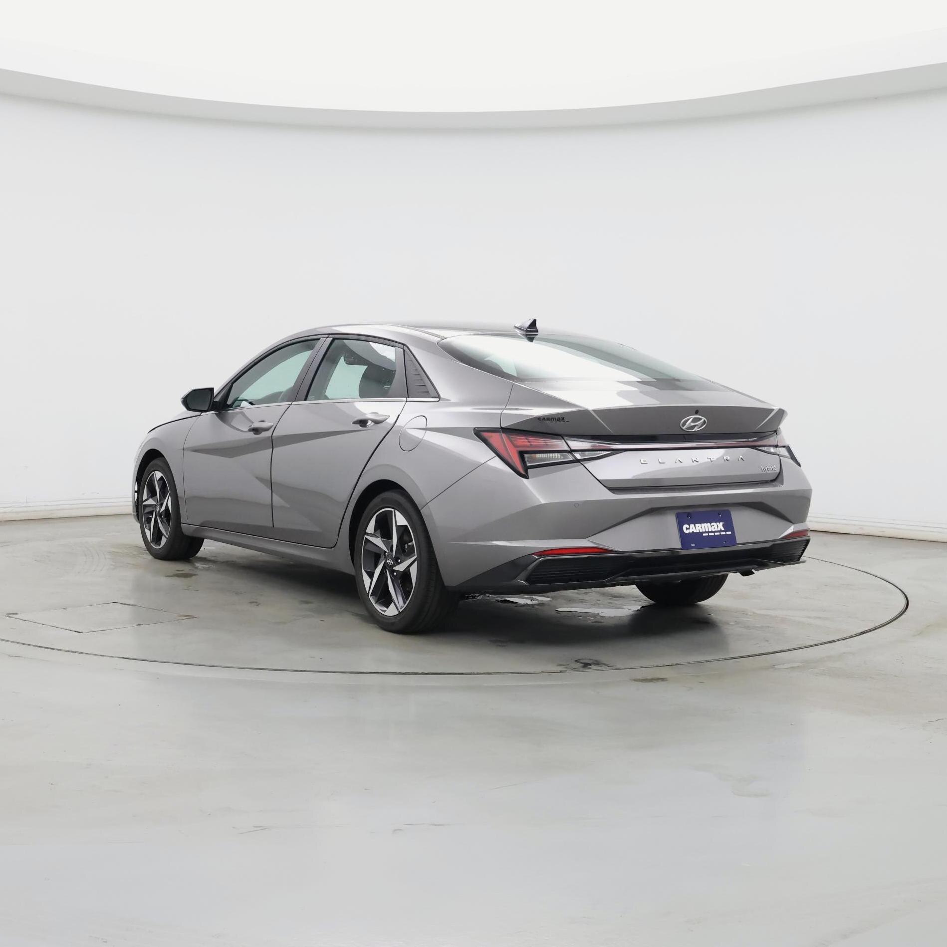 Thumbnail: 2022 Hyundai Elantra - 2